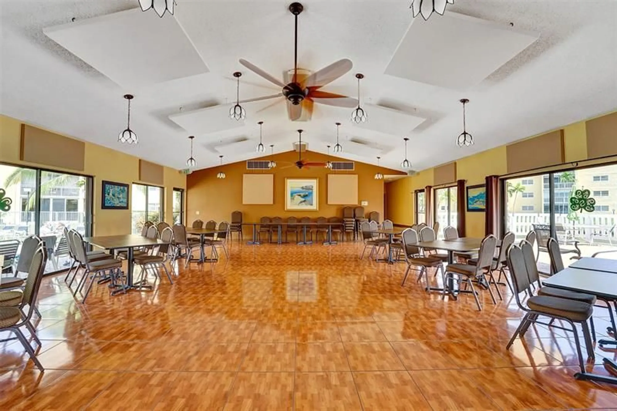 Property Slideshow image 21 of 24 | 1024 se 3rd ave apt 207, Dania Beach, FL, 33004