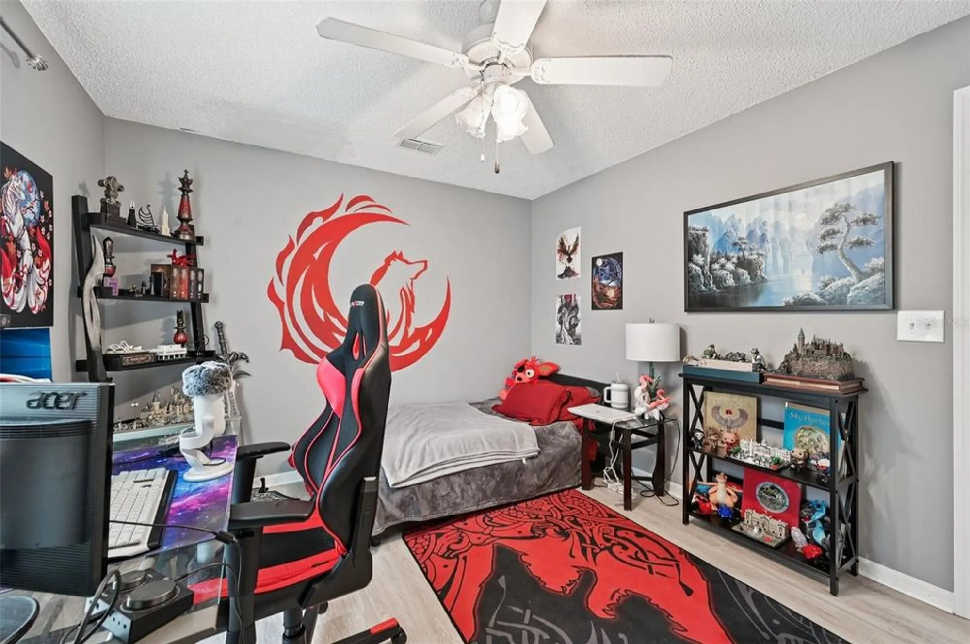 Property Slideshow image 29 of 46 | 2306 emerald lake dr, Sun City Center, FL, 33573