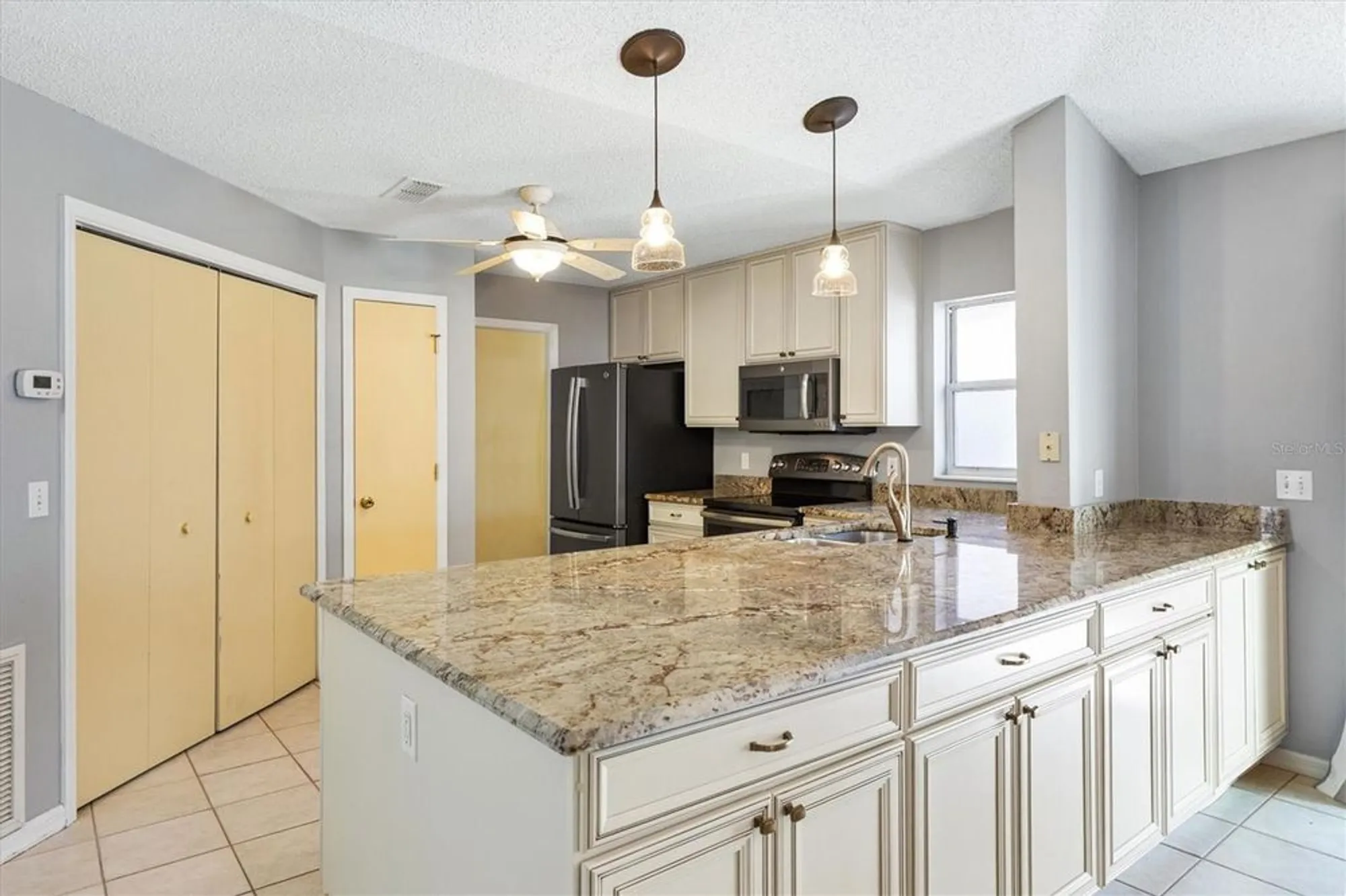 Property Slideshow image 7 of 32 | 748 ramirez ave, Lady Lake, FL, 32159