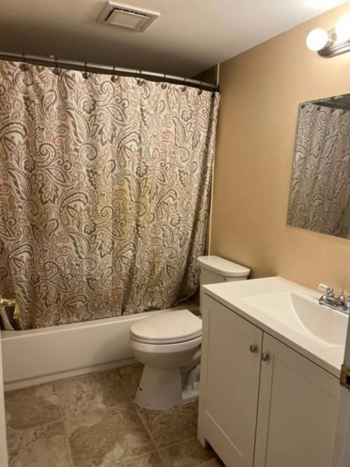 Property Slideshow image 16 of 18 | 1300 sw 130th ave apt f412, Pembroke Pines, FL, 33027