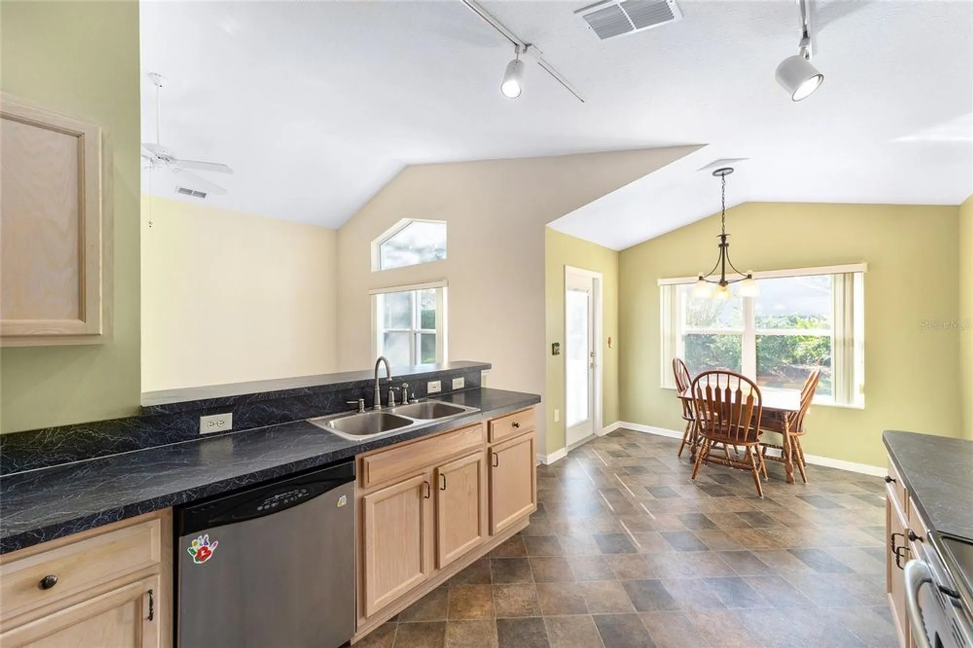 Property Slideshow image 12 of 33 | 7466 sw 111th ln, Ocala, FL, 34476