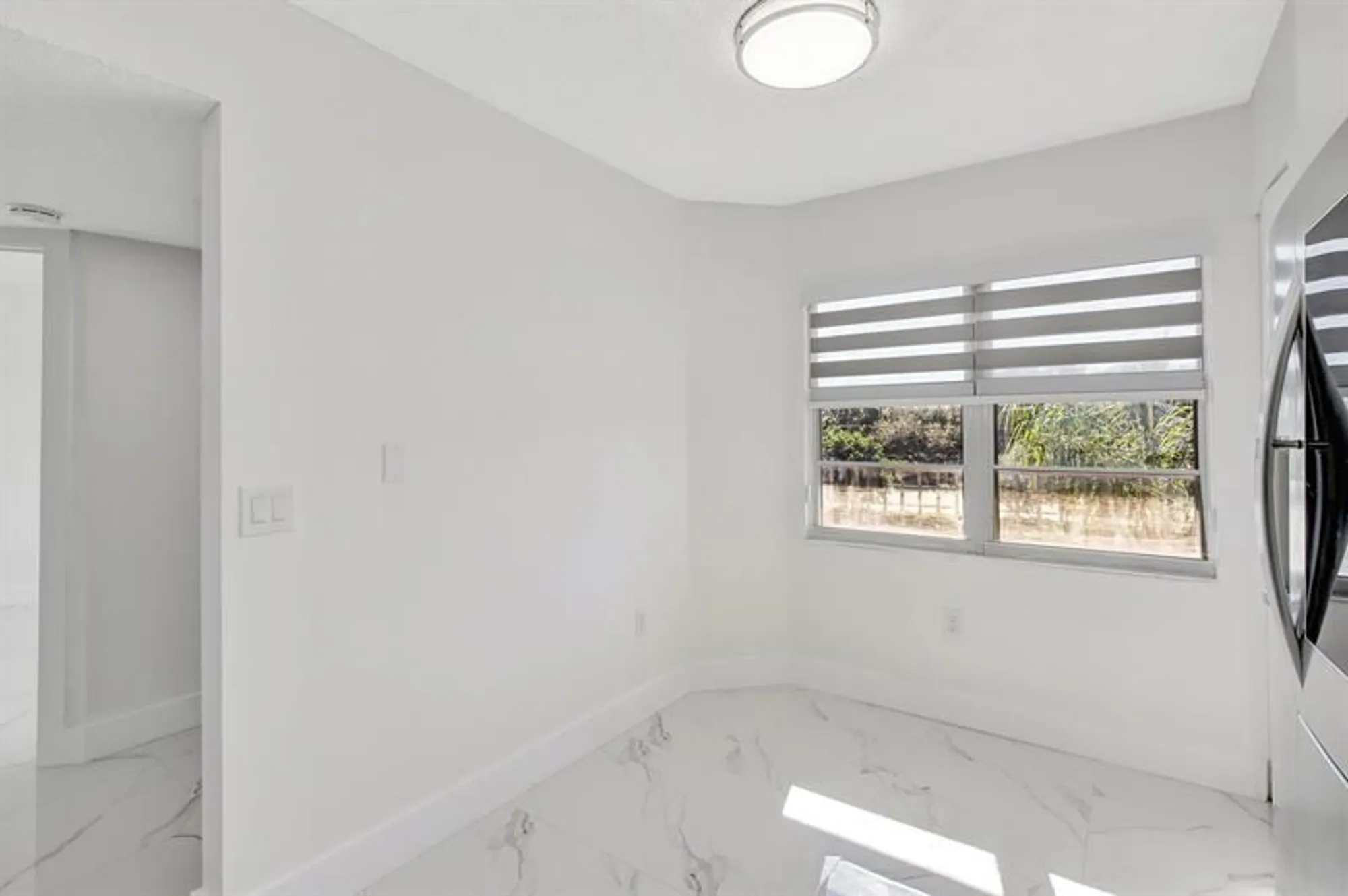 Property Slideshow image 11 of 45 | 13355 sw 16th ct, Pembroke Pines, FL, 33027