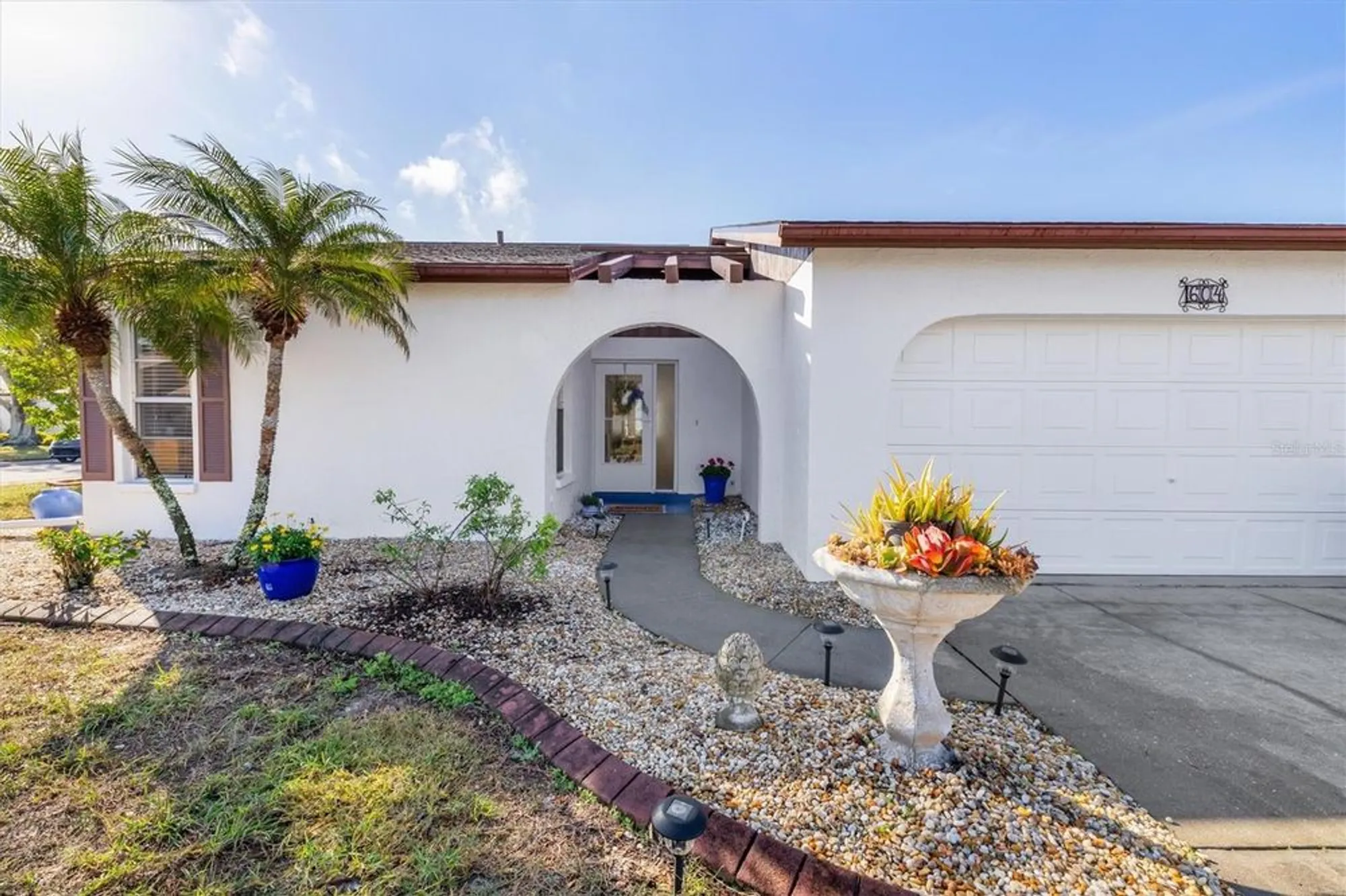 Property Slideshow image 2 of 45 | 604 foxwood blvd, Englewood, FL, 34223