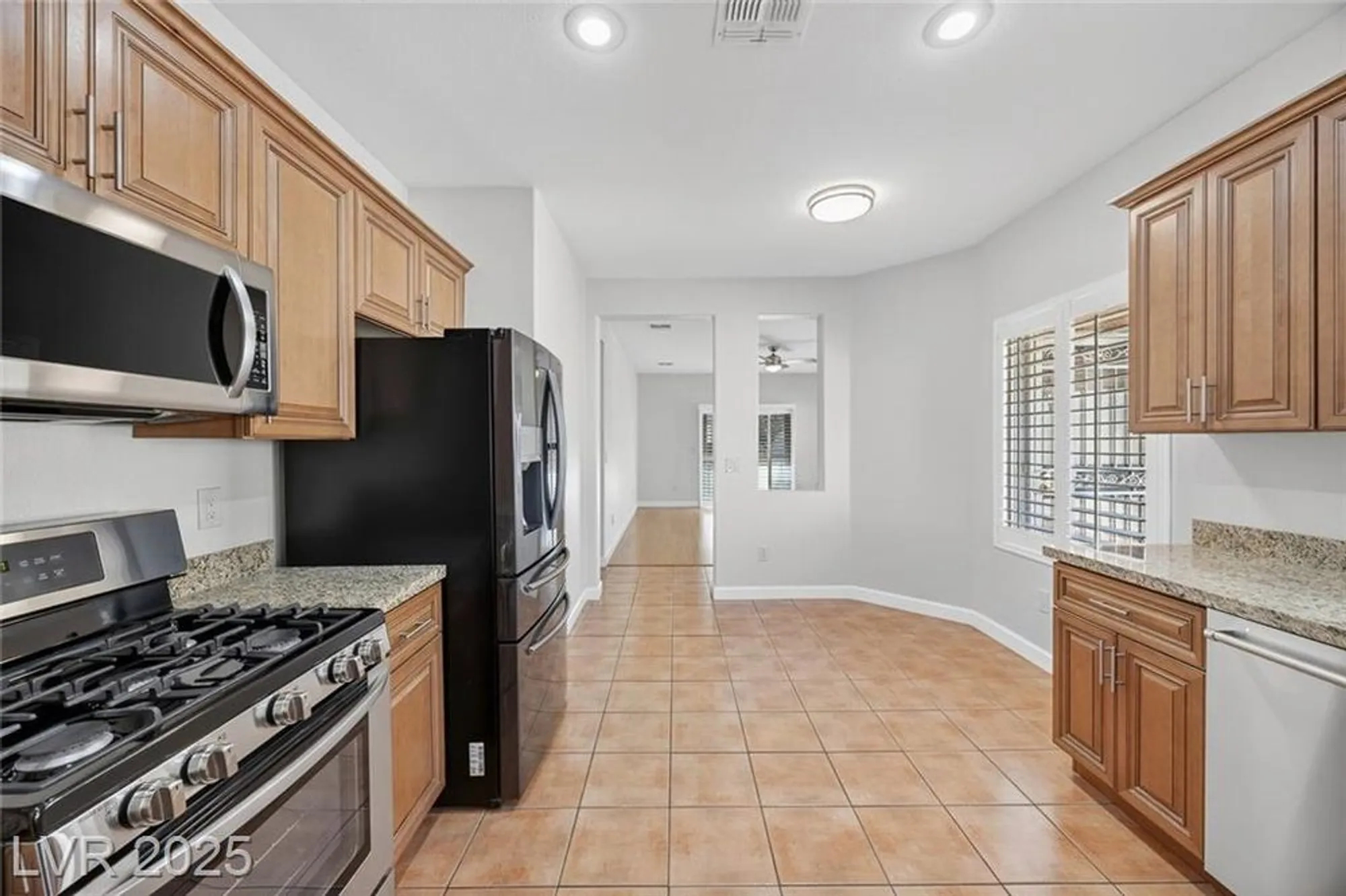 Property Slideshow image 9 of 27 | 545 cypress gardens pl, Henderson, NV, 89012