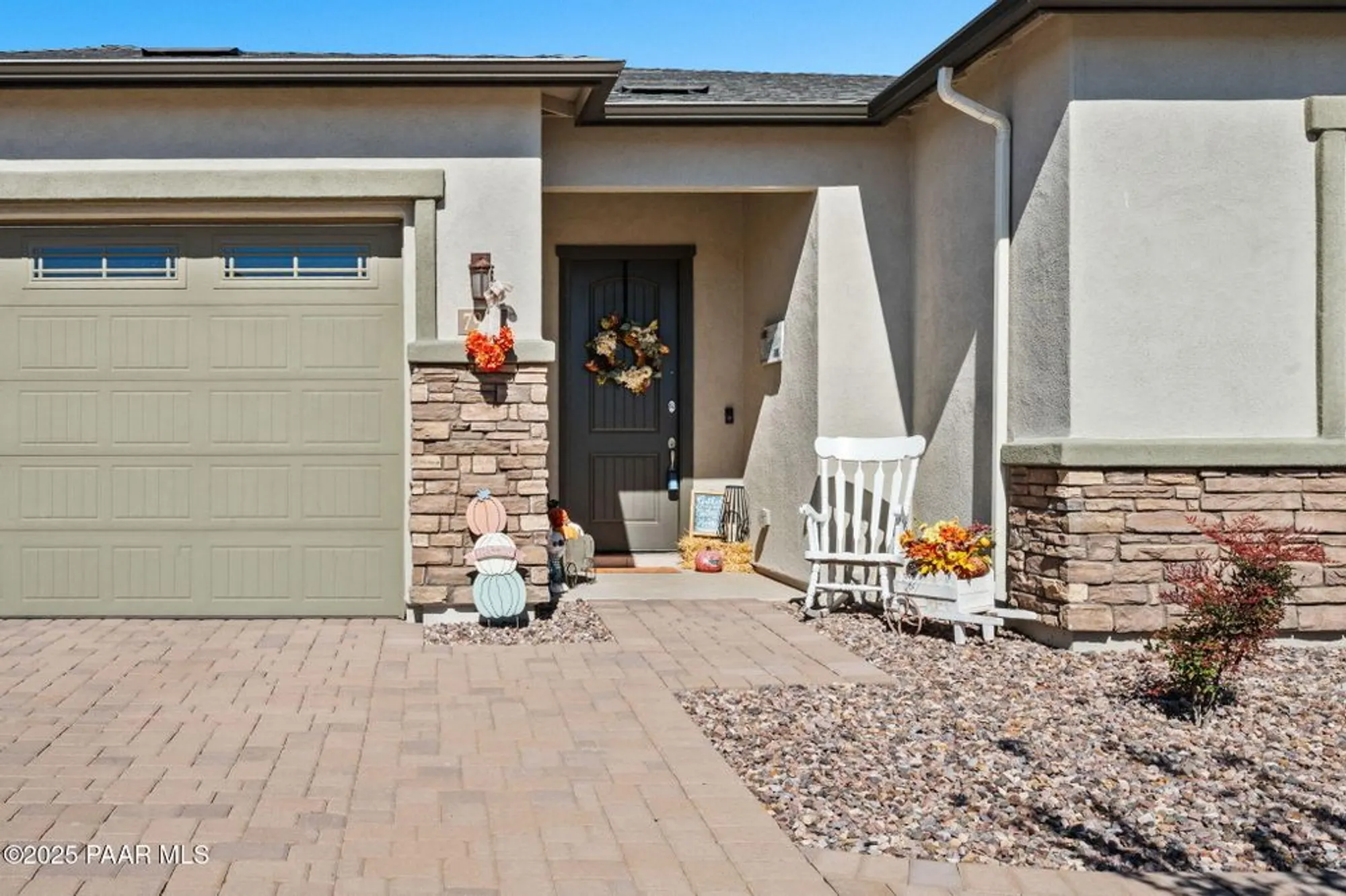 Property Slideshow image 3 of 49 | 7960 e hearthstone dr, Prescott Valley, AZ, 86315