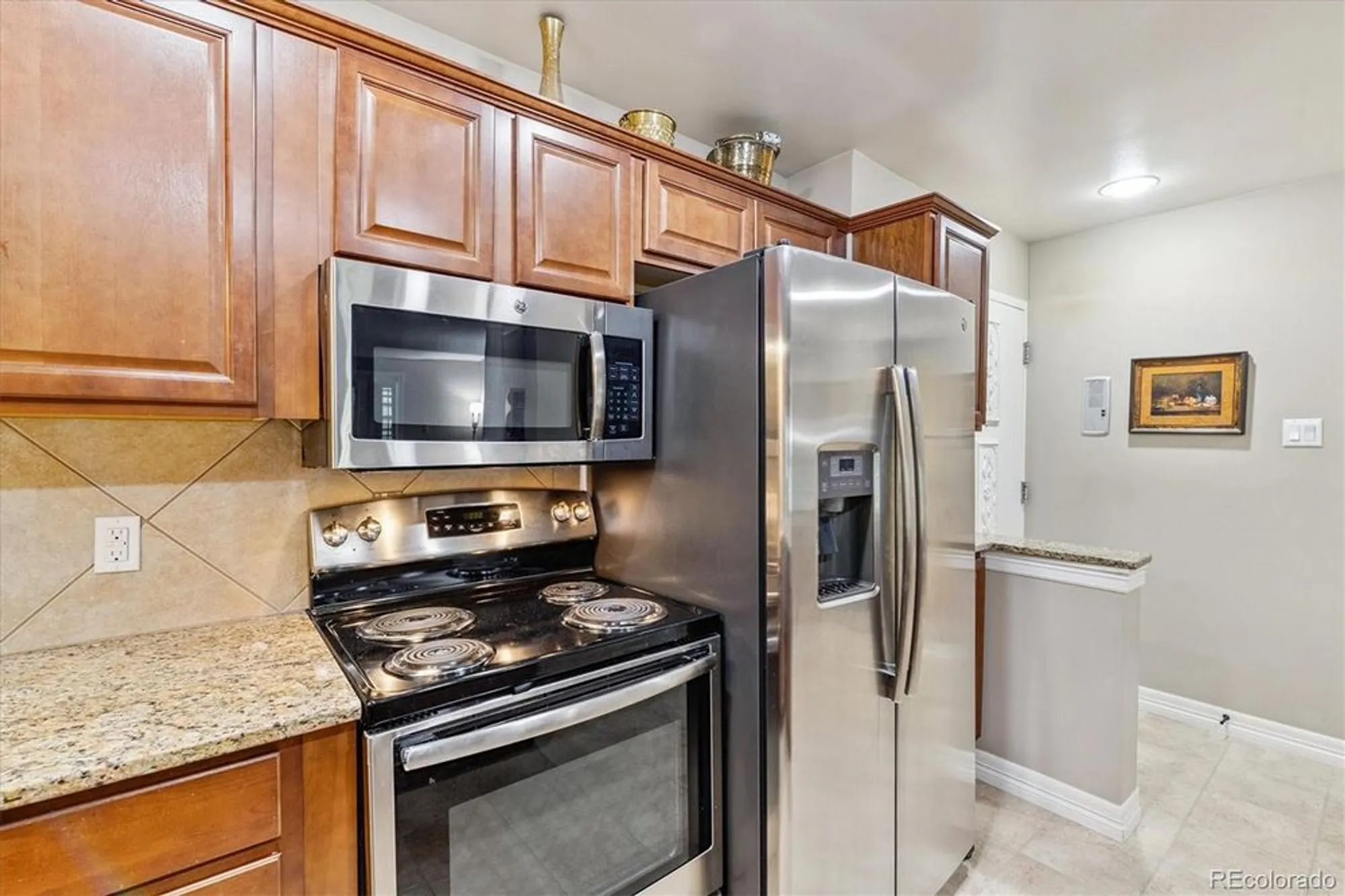 Property Slideshow image 7 of 50 | 605 s alton way apt 8d, Denver, CO, 80247