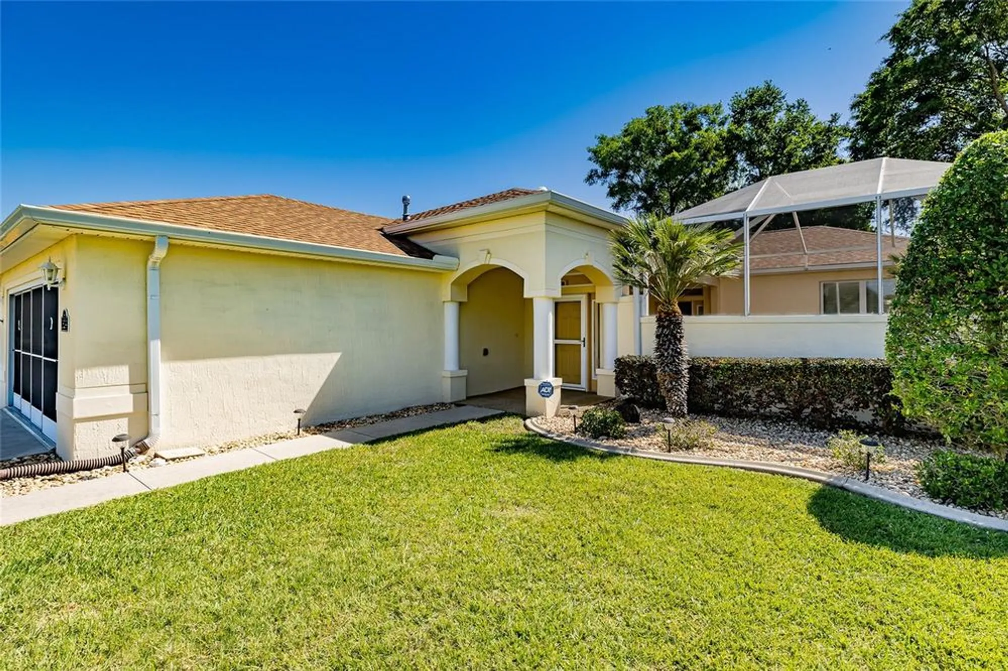 Property Slideshow image 3 of 50 | 16299 sw 14th avenue rd, Ocala, FL, 34473