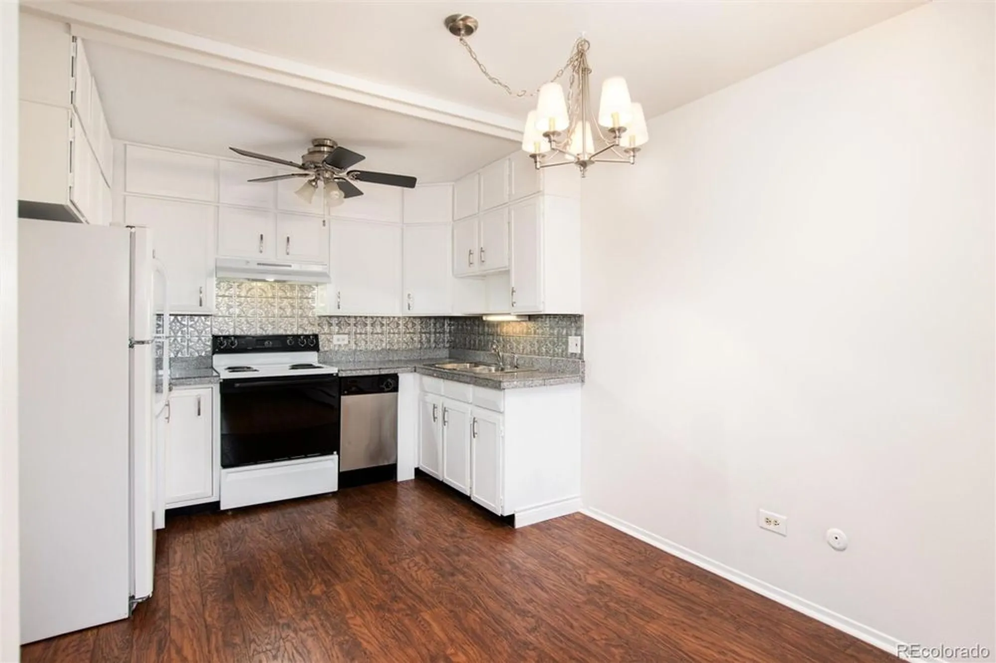 Property Slideshow image 11 of 24 | 9380 e center ave apt 3d, Denver, CO, 80247