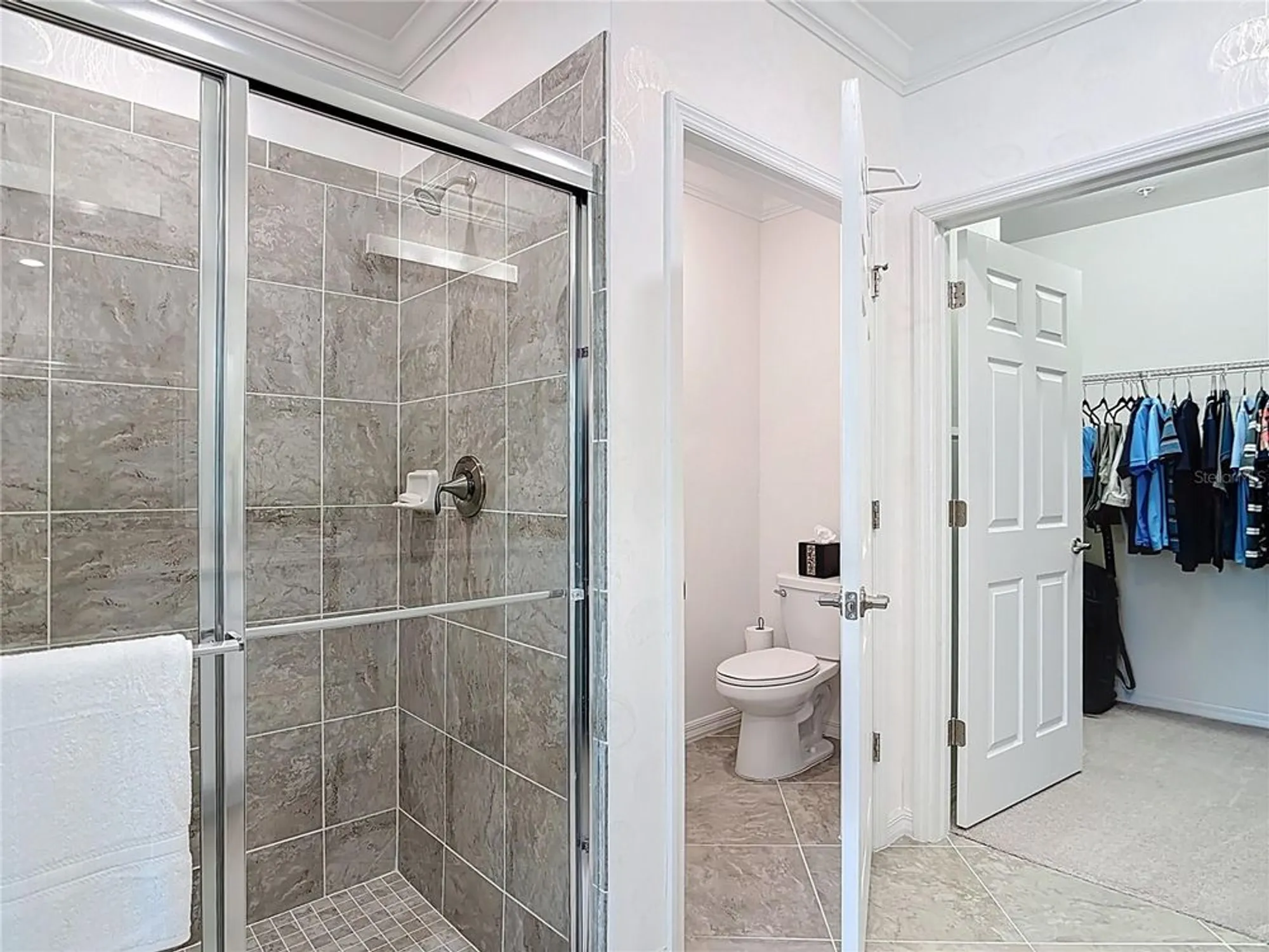 Property Slideshow image 18 of 57 | 10059 crooked creek dr 102, Venice, FL, 34293