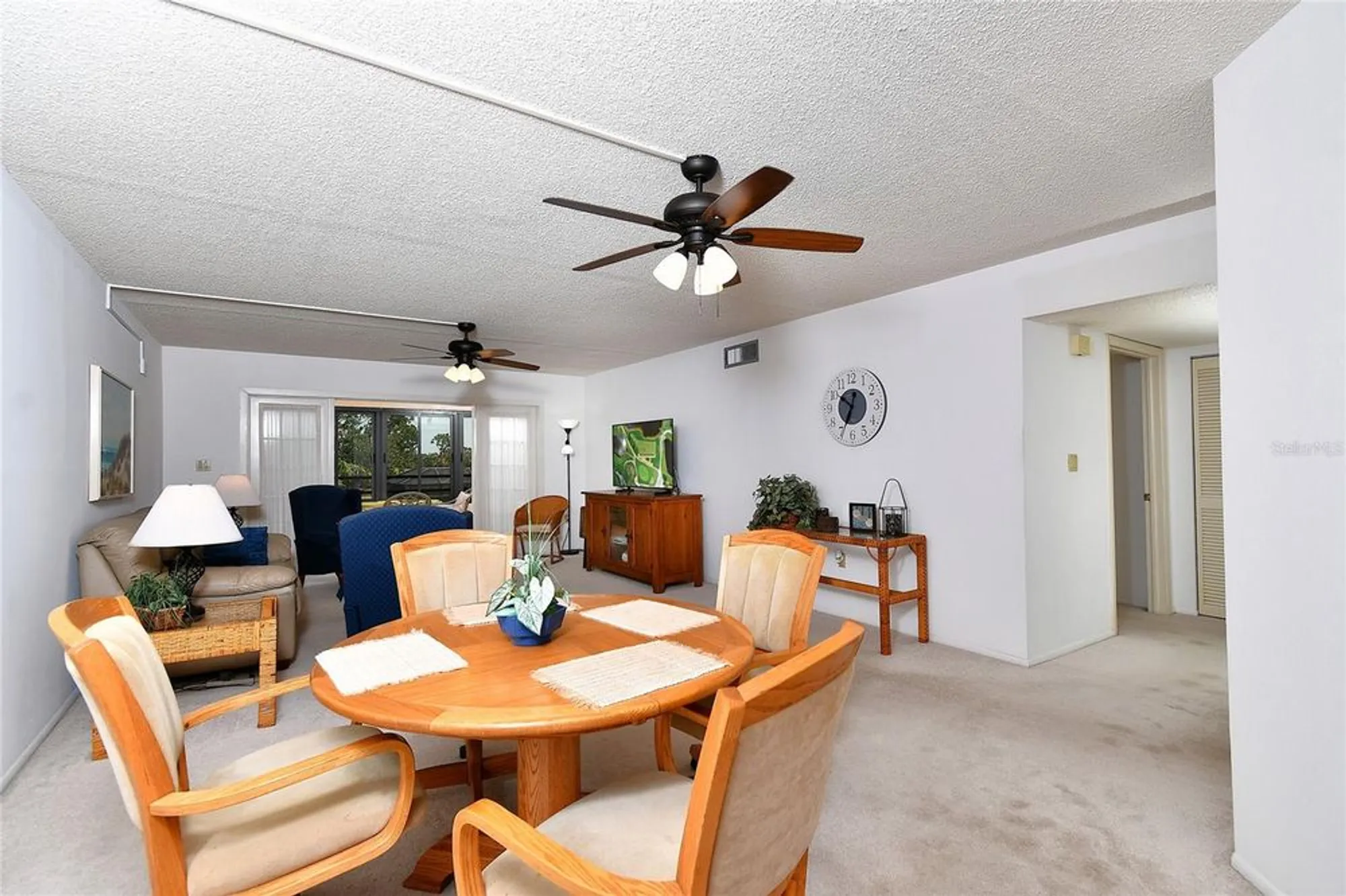 Property Slideshow image 12 of 36 | 601 islamorada blvd apt 24b, Punta Gorda, FL, 33955