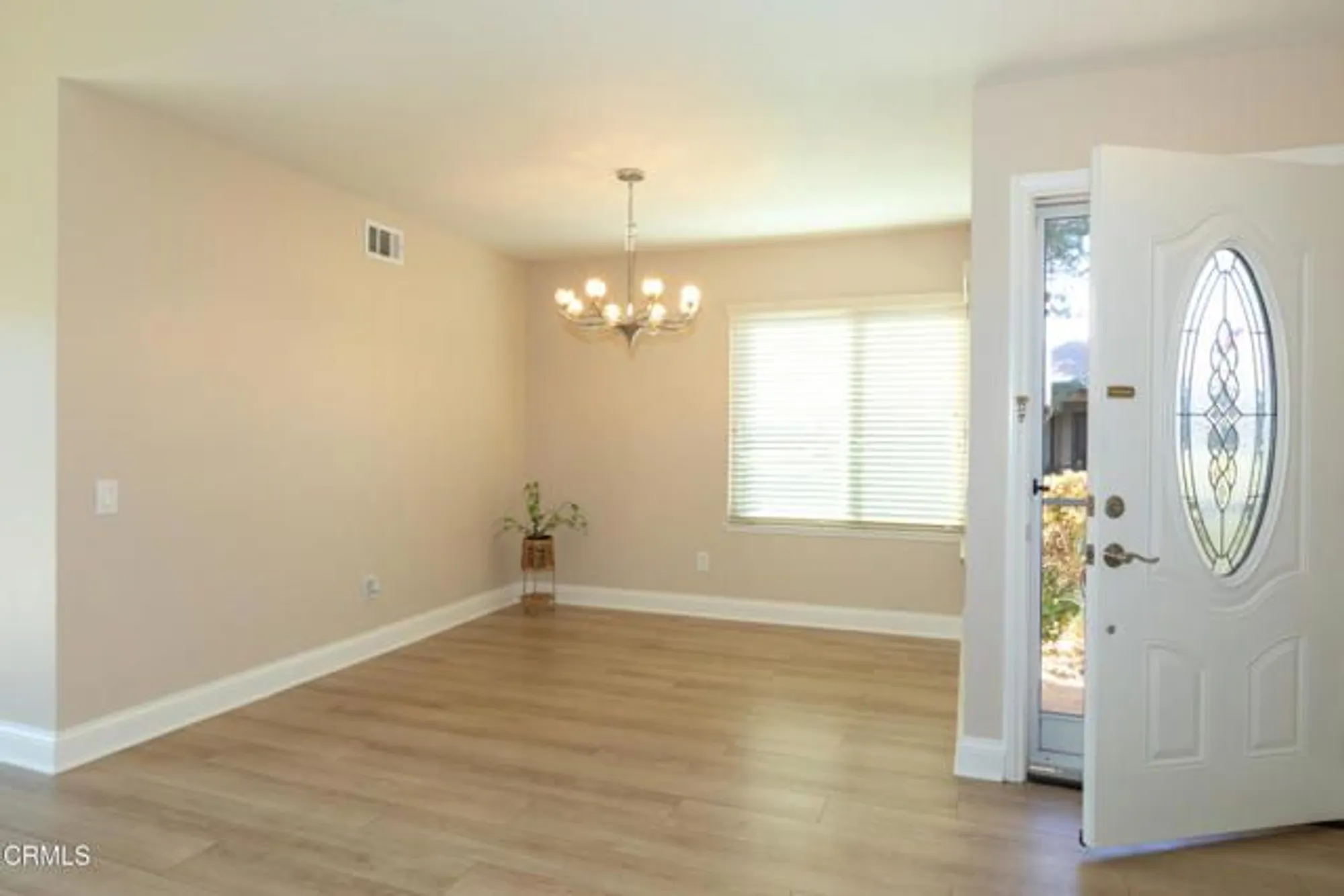 Property Slideshow image 11 of 43 | 20304 village 20, Camarillo, CA, 93012