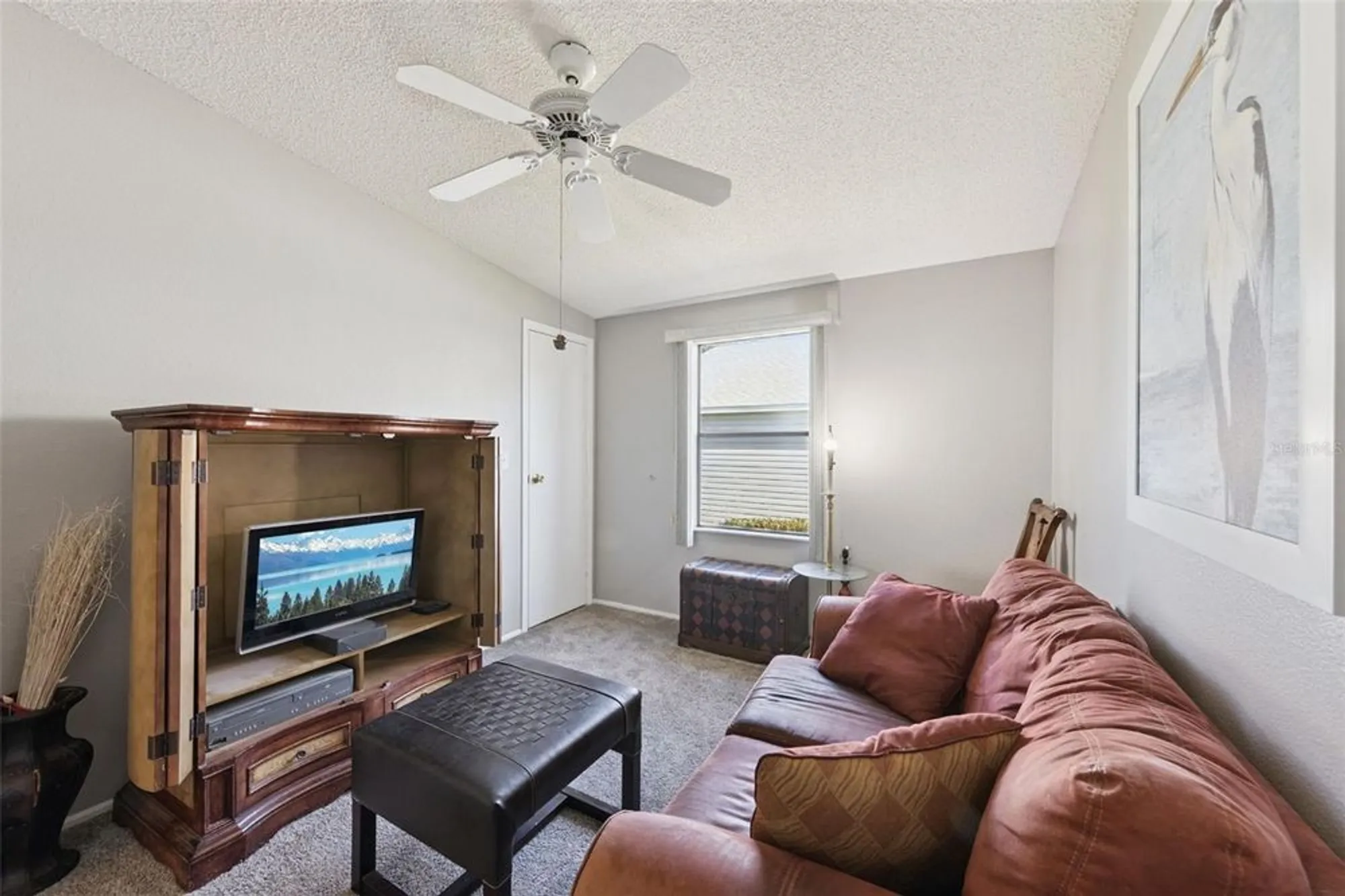 Property Slideshow image 4 of 27 | 726 orchid st, Lady Lake, FL, 32159