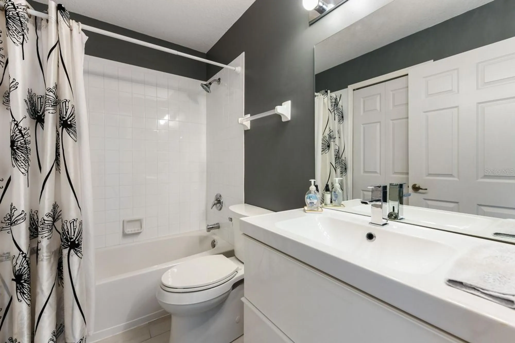 Property Slideshow image 48 of 68 | 512 islamorada blvd, Punta Gorda, FL, 33955