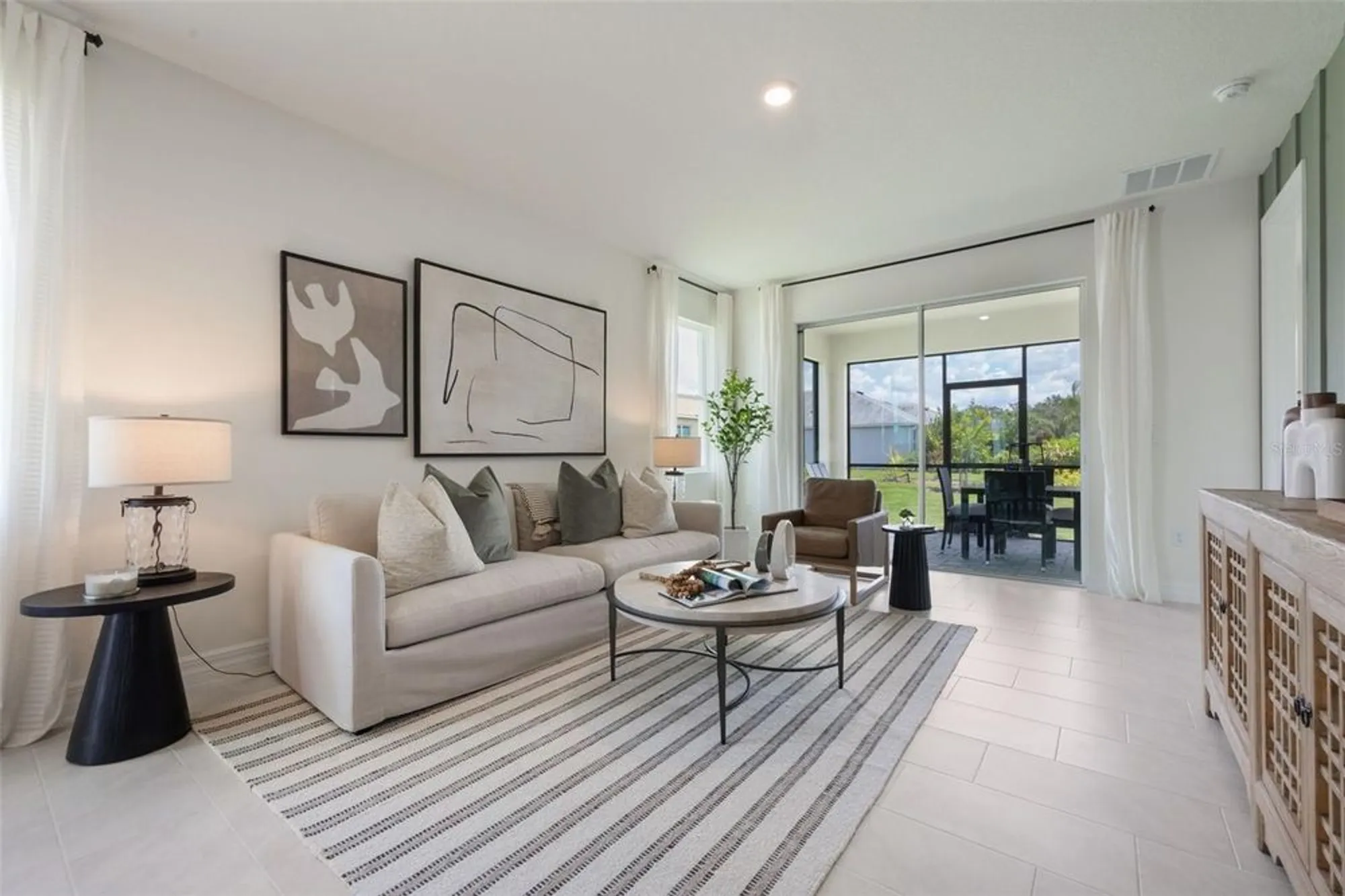 Property Slideshow image 19 of 37 | 3973 kennebunk loop, Mount Dora, FL, 32757