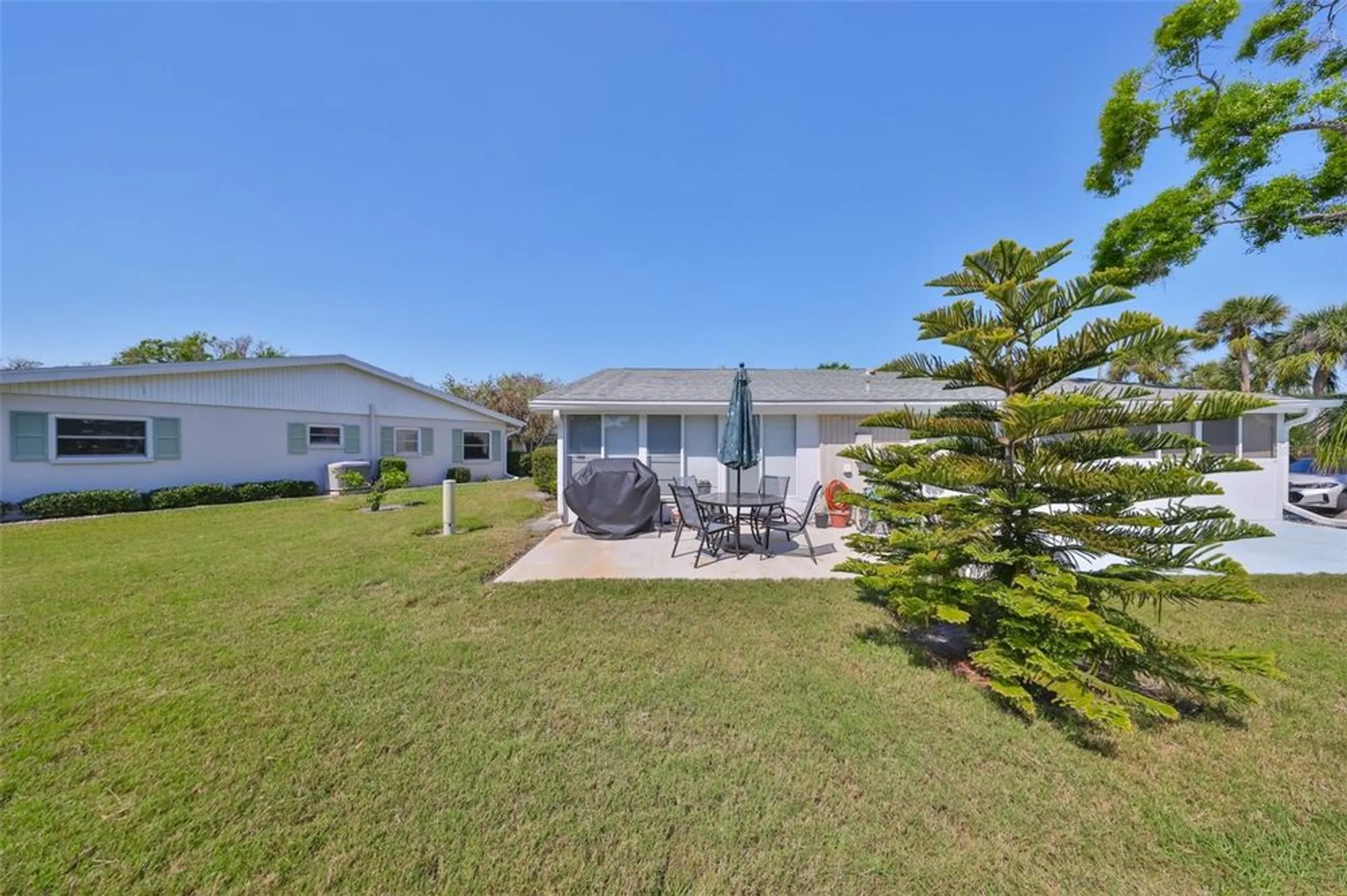 Property Slideshow image 30 of 58 | 2202 clubhouse dr 174, Sun City Center, FL, 33573