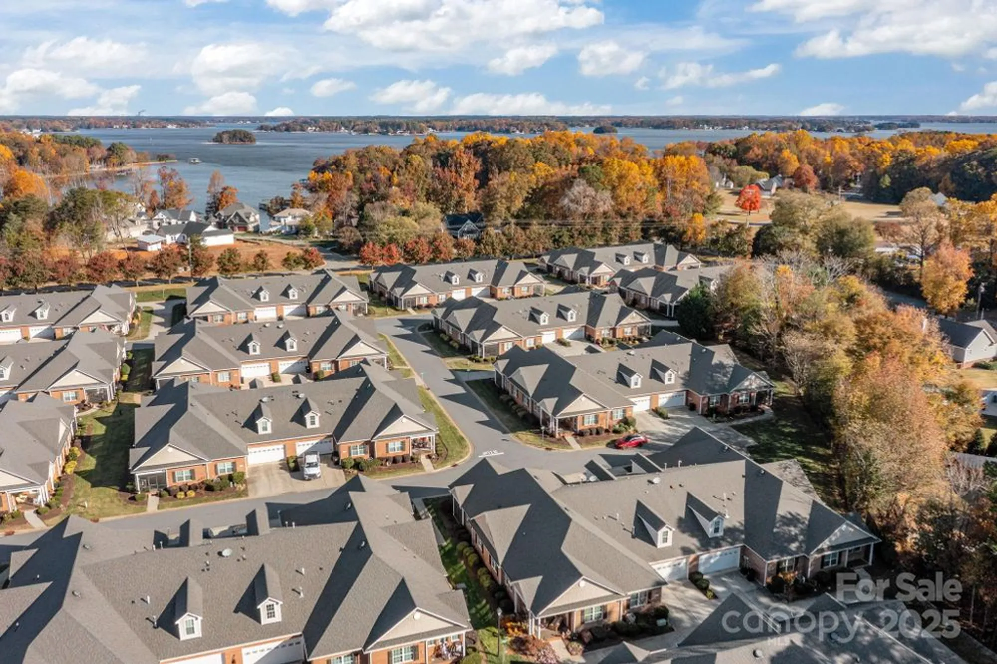 Property Slideshow image 17 of 39 | 8380 glacier dr, Denver, NC, 28037