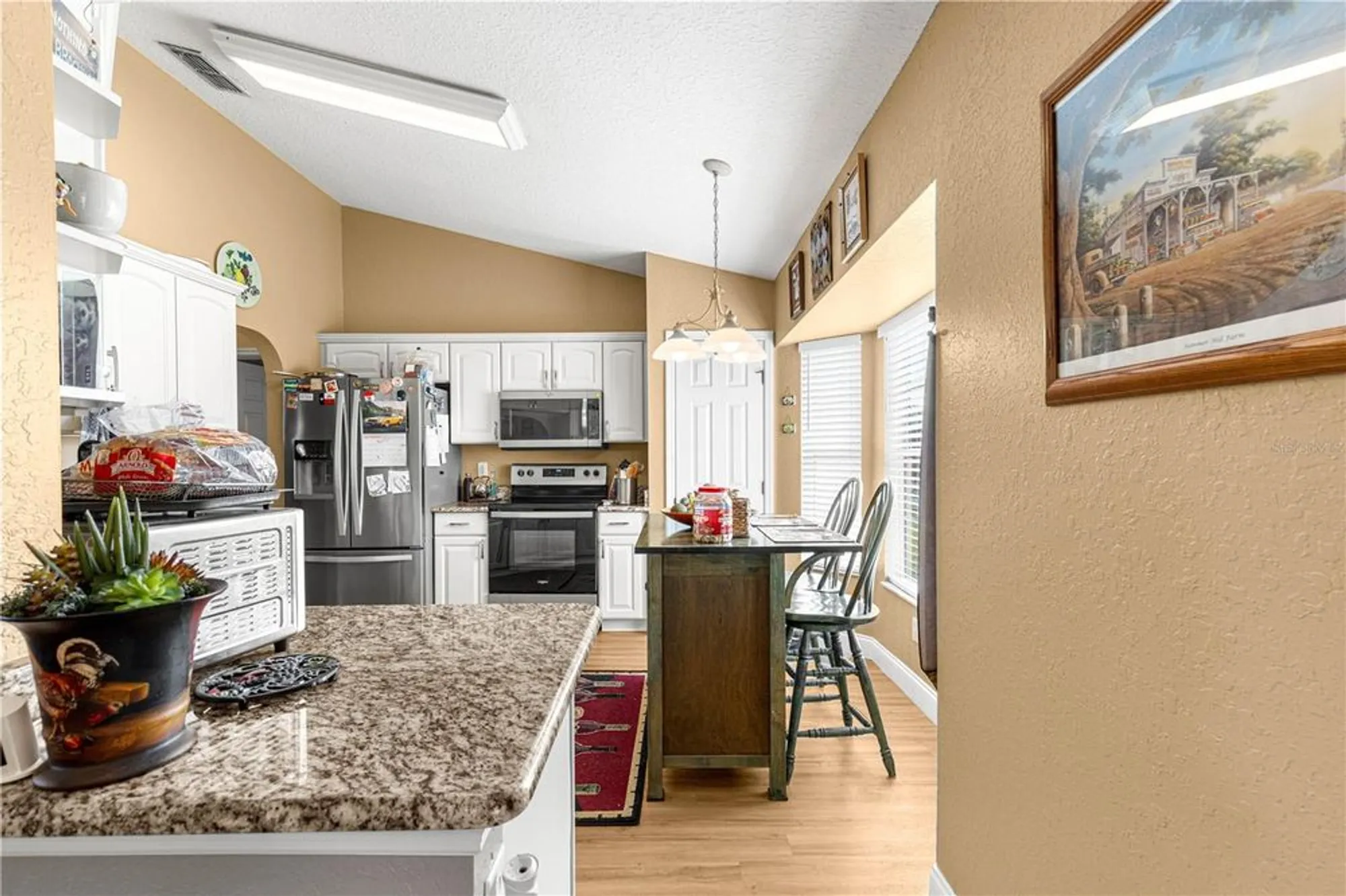 Property Slideshow image 10 of 39 | 12459 se 176th loop, Summerfield, FL, 34491
