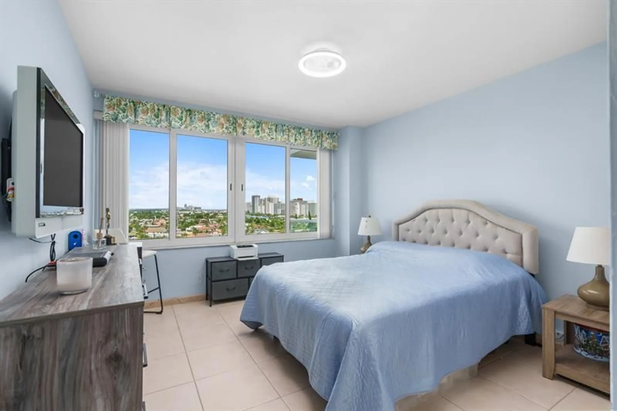 Property Slideshow image 36 of 48 | 3233 ne 34th st apt 1207, Fort Lauderdale, FL, 33308