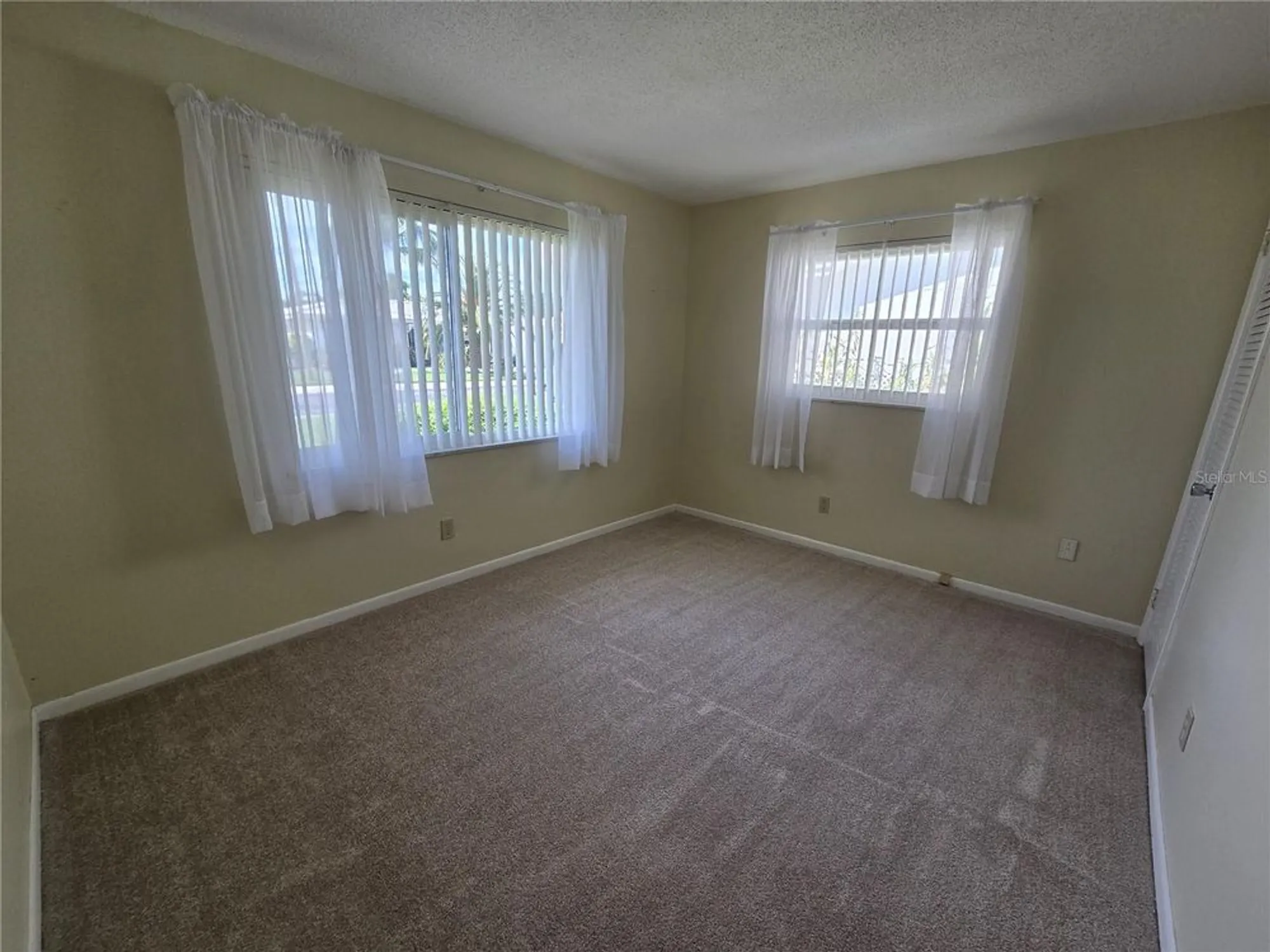 Property Slideshow image 11 of 16 | 4440 96th ave, Pinellas Park, FL, 33782