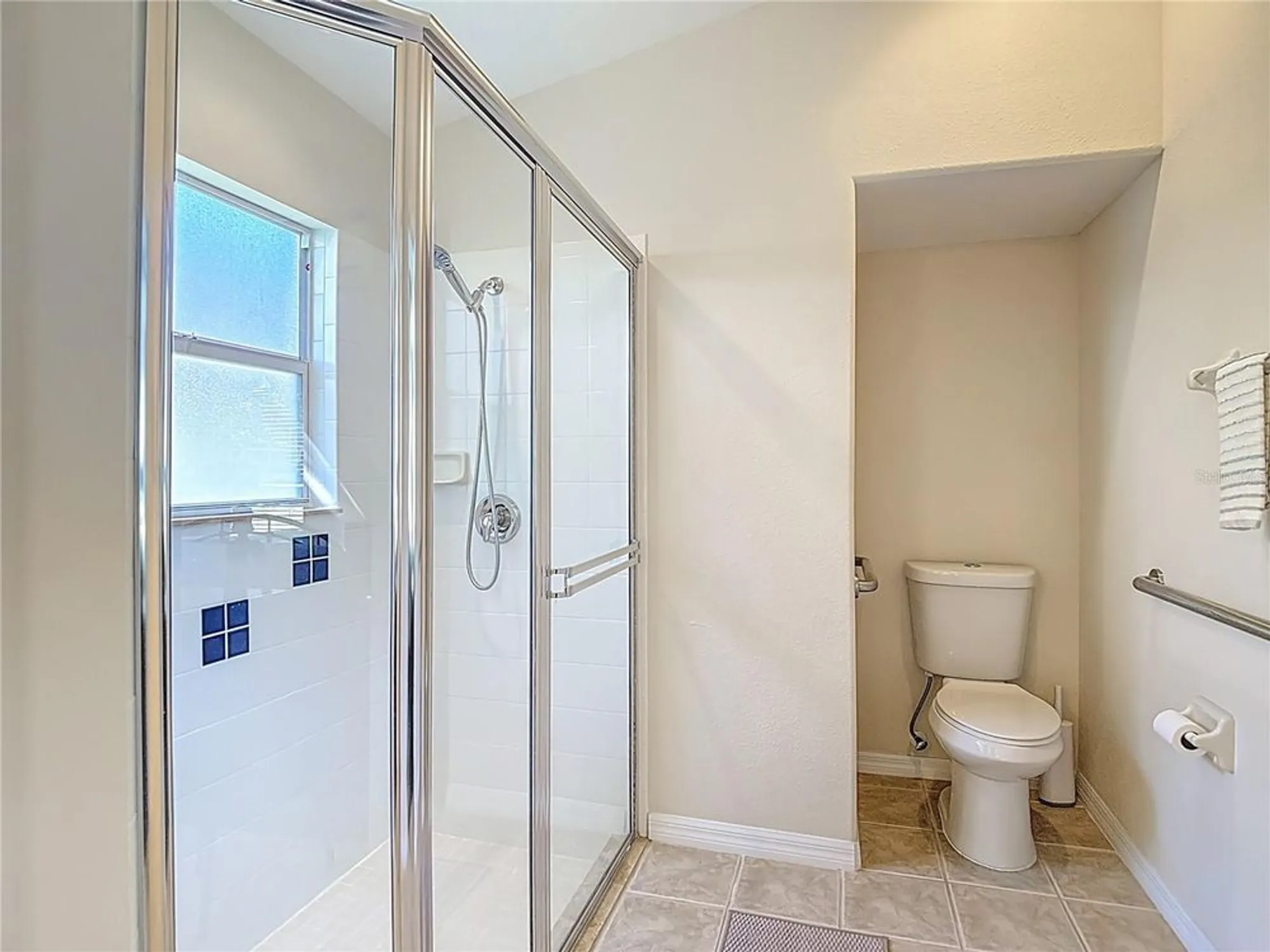 Property Slideshow image 27 of 48 | 456 greenwich cir, Spring Hill, FL, 34609