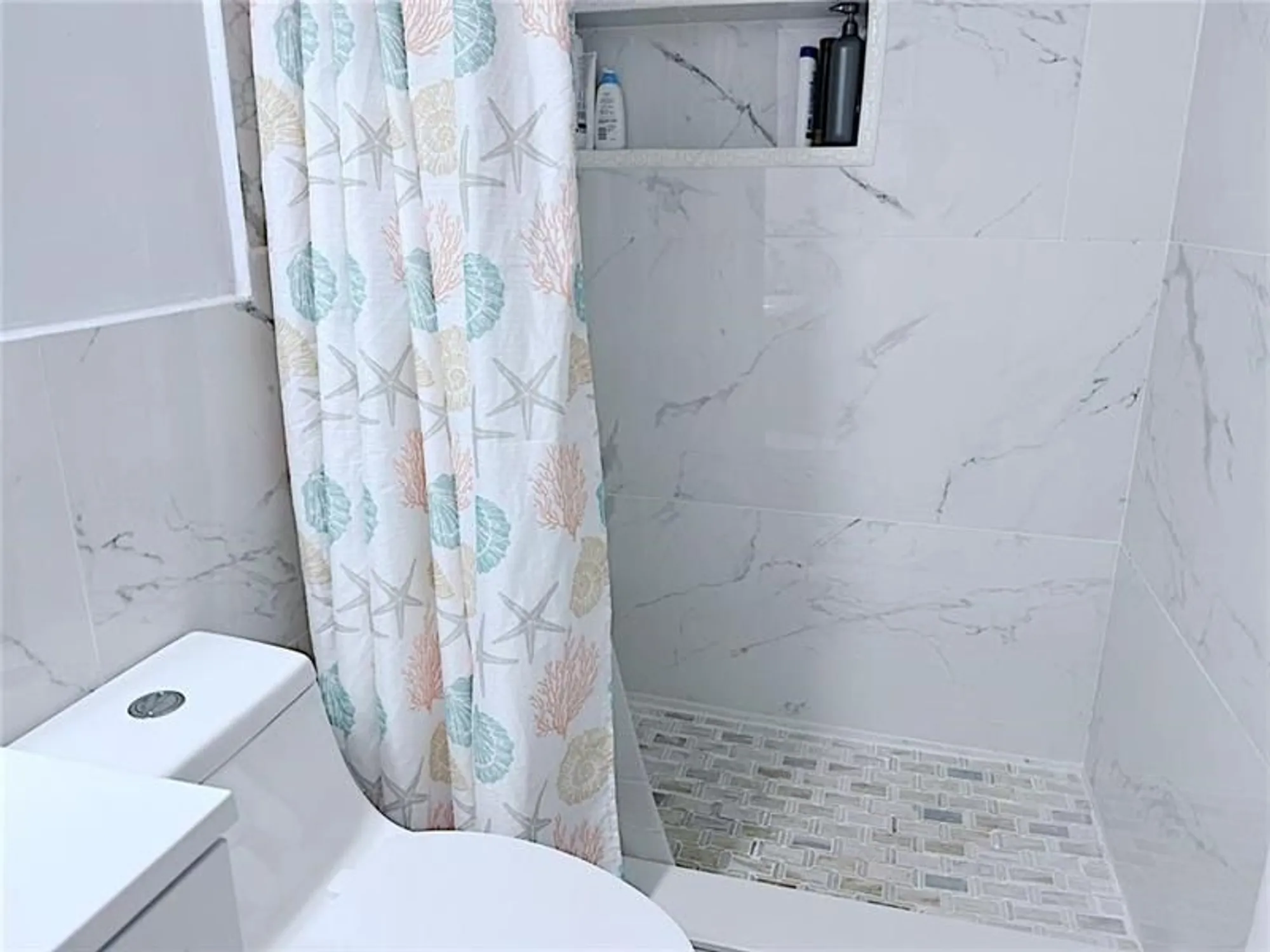 Property Slideshow image 23 of 25 | 325 se 11th ter # 205te, Dania Beach, FL, 33004