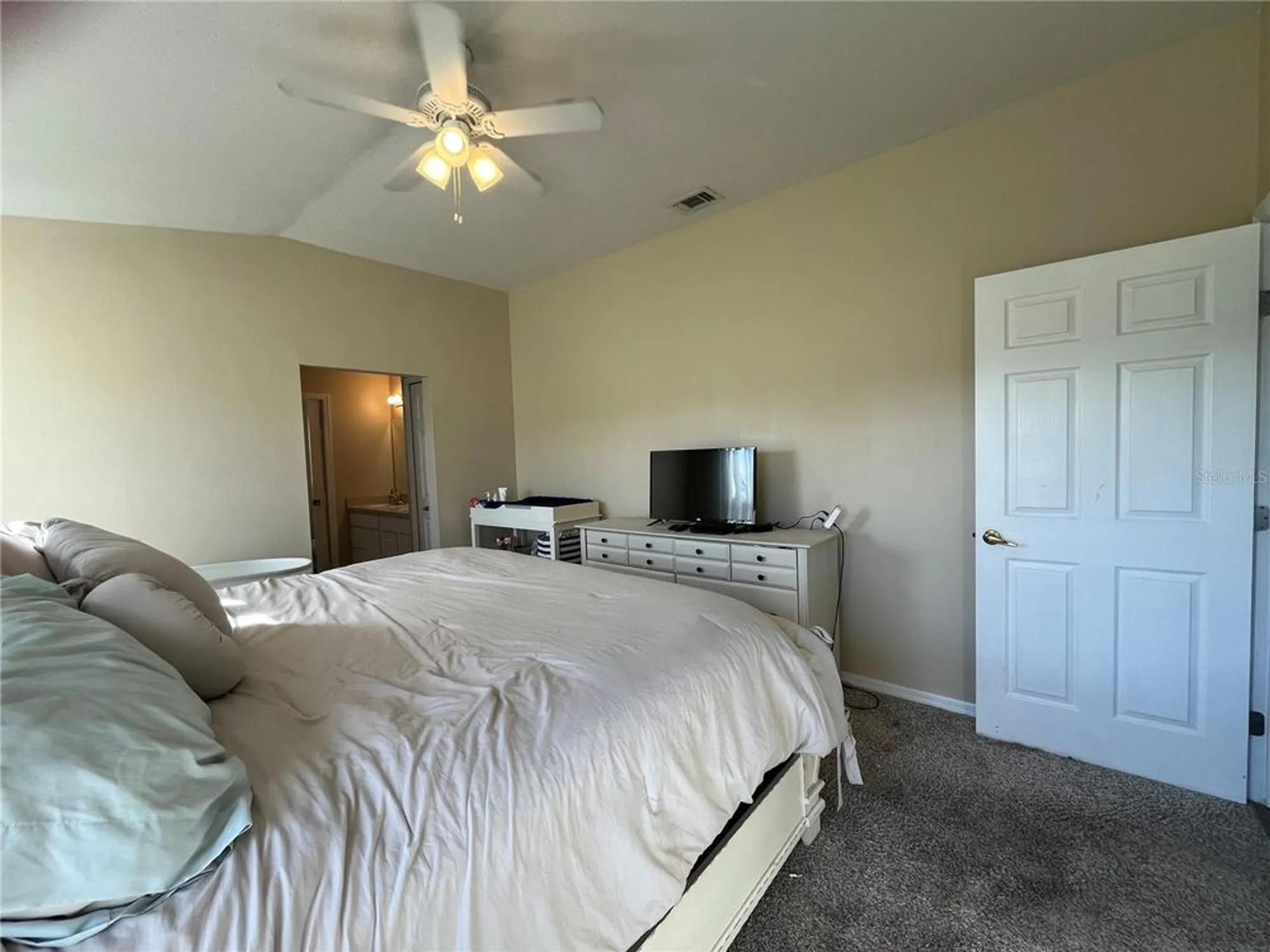 Property Slideshow image 21 of 63 | 3833 whistlewood cir, Lakeland, FL, 33811