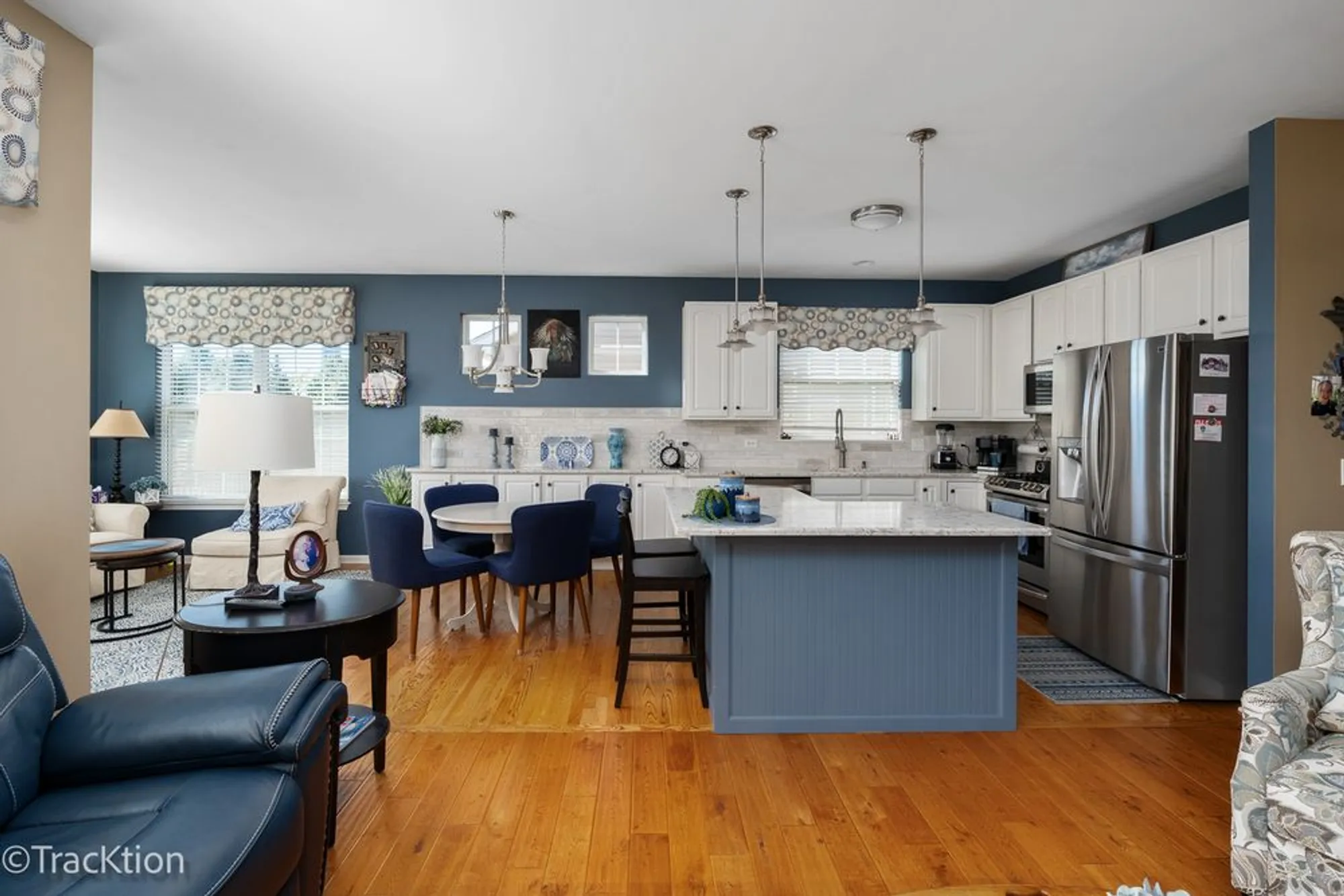 Property Slideshow image 9 of 30 | 21123 sterling lake ct, Crest Hill, IL, 60403