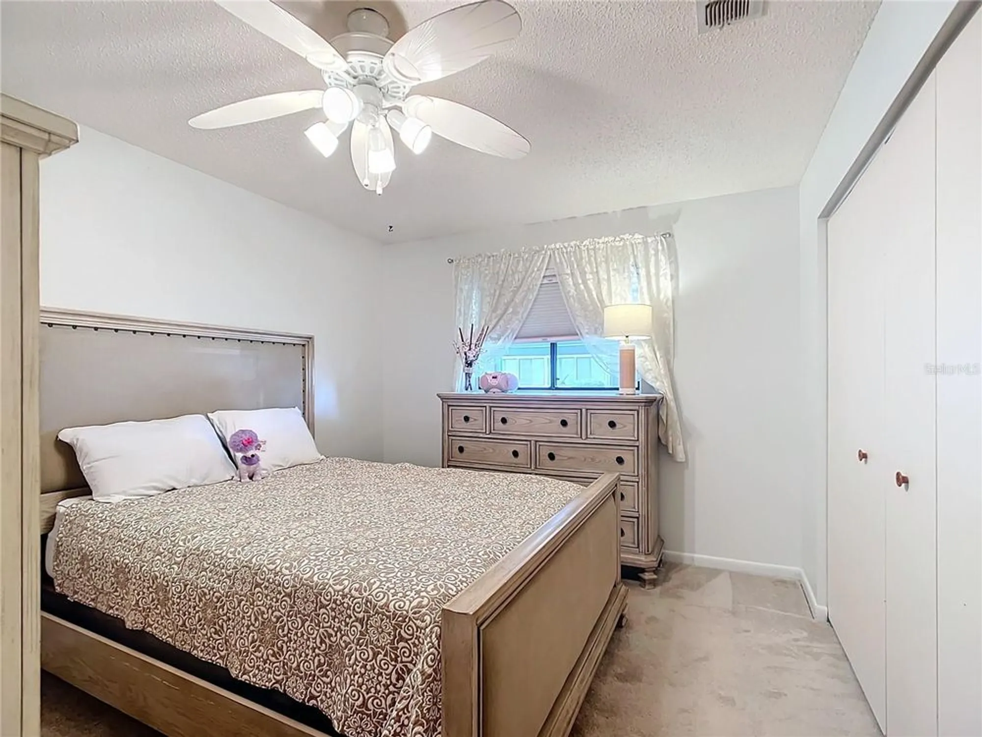 Property Slideshow image 18 of 28 | 8955 sw 104th pl, Ocala, FL, 34481