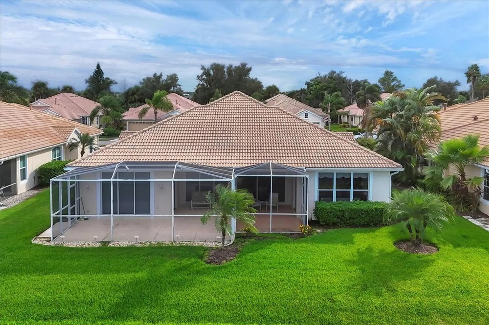 Property Slideshow image 36 of 76 | 4924 whispering oaks dr, North Port, FL, 34287