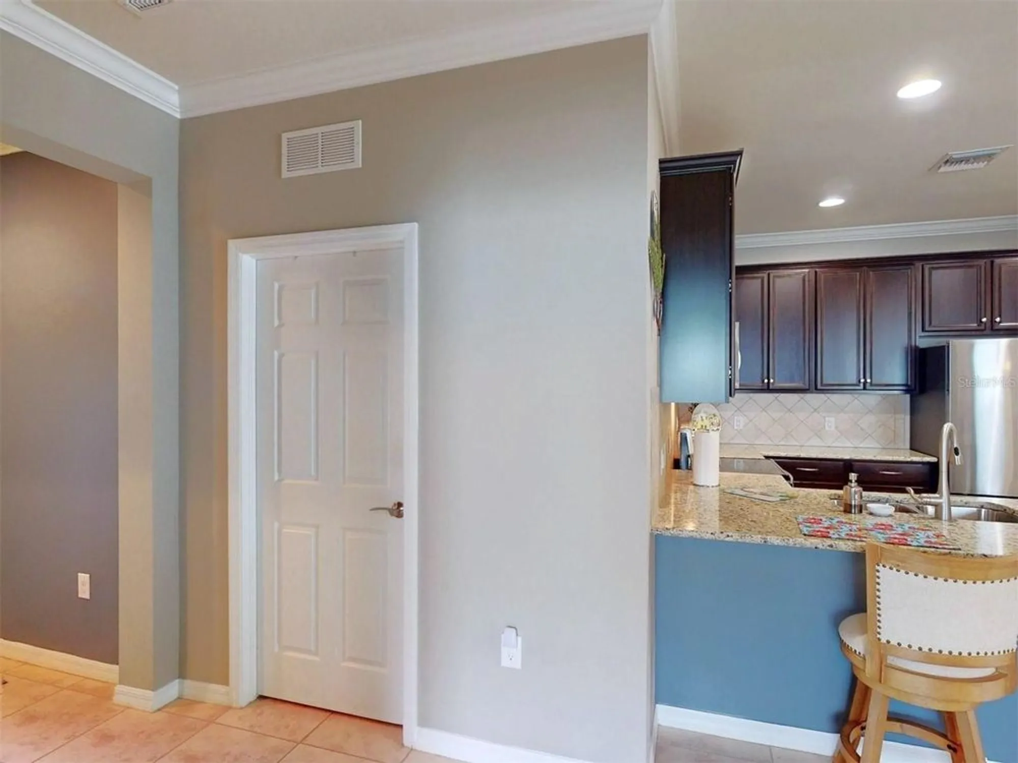 Property Slideshow image 60 of 98 | 2444 daisy dr, North Port, FL, 34289