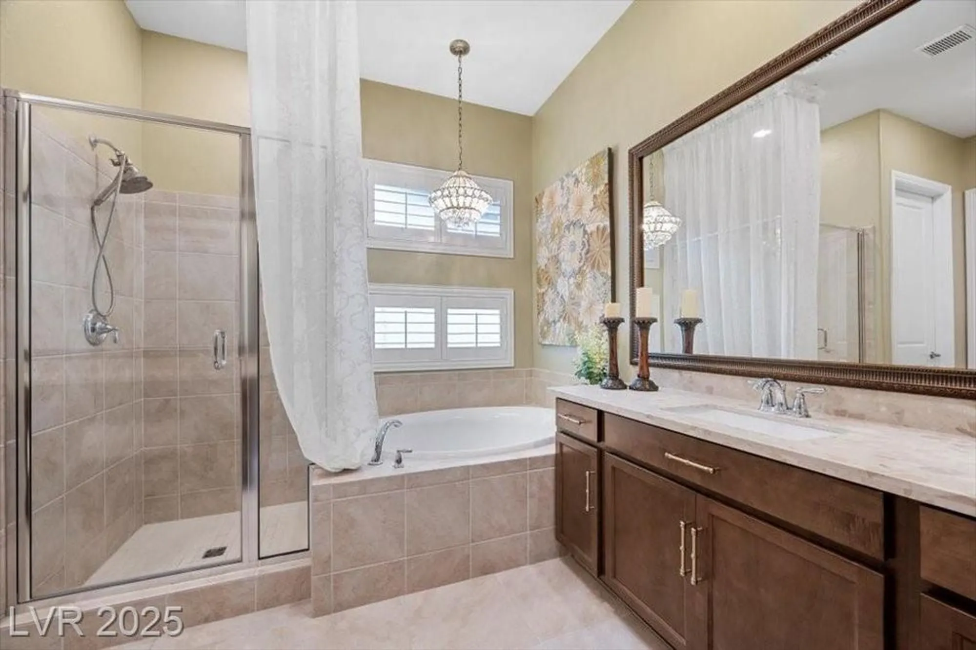 Property Slideshow image 22 of 69 | 44 stone yucca ct, Henderson, NV, 89011