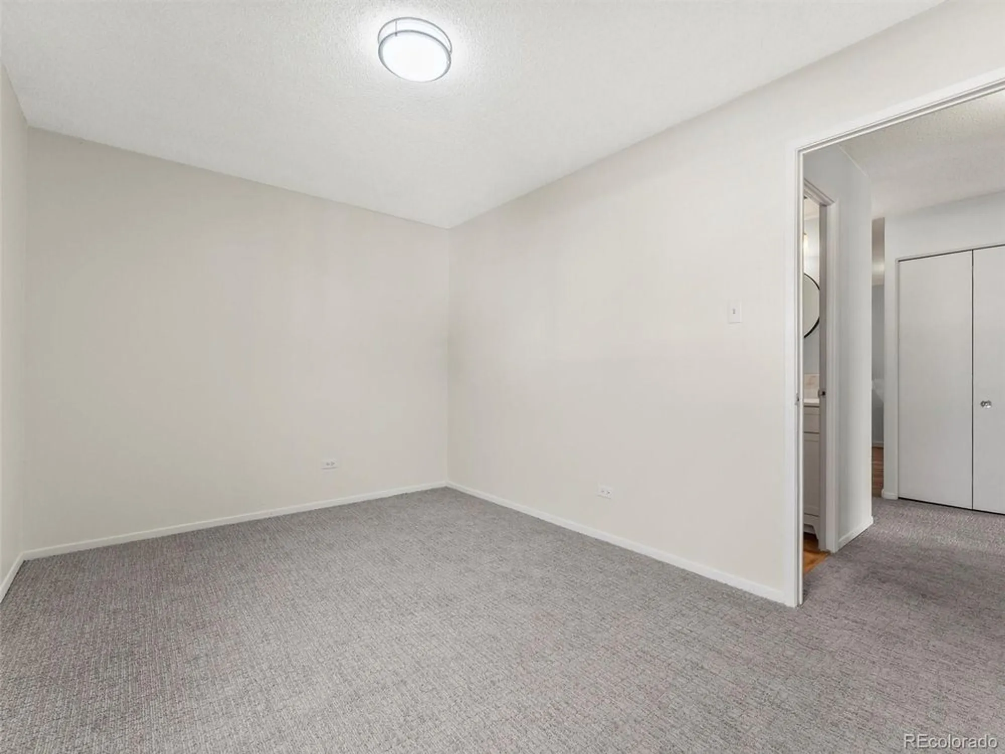 Property Slideshow image 19 of 37 | 605 s alton way 2b, Denver, CO, 80247