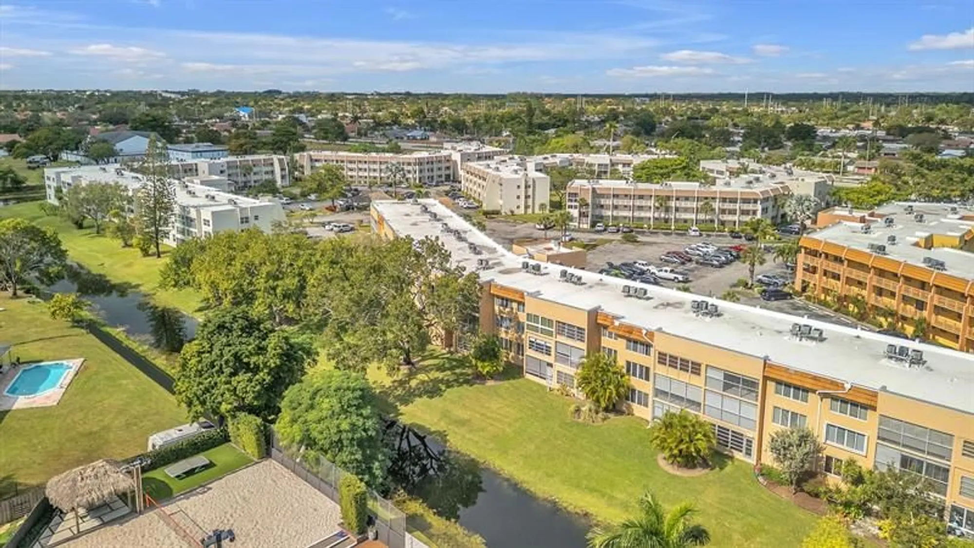 Property Slideshow image 23 of 25 | 6770 royal palm blvd apt 205, Margate, FL, 33063