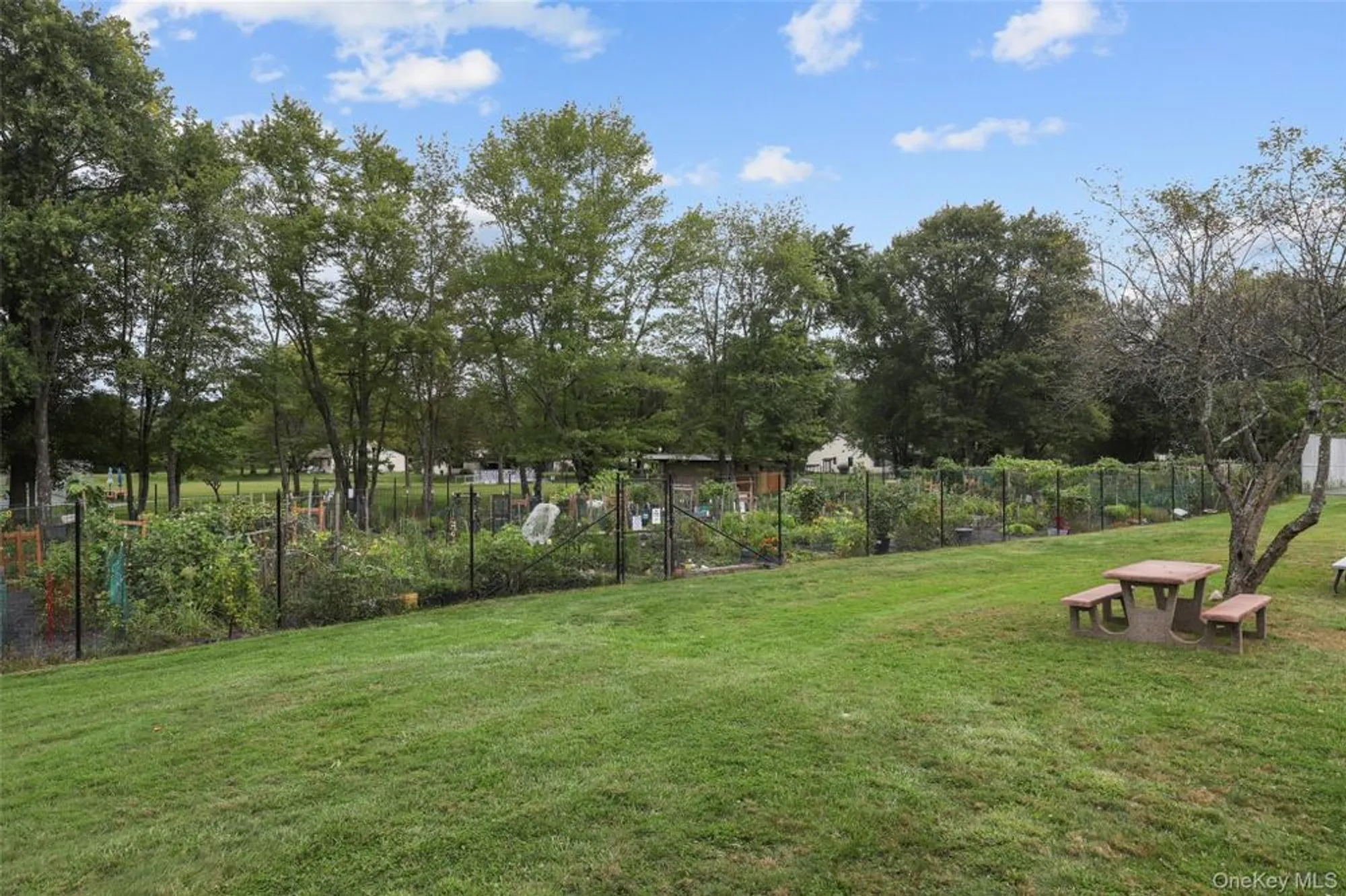 Property Slideshow image 26 of 30 | 98 molly pitcher ln a, Yorktown Heights, NY, 10598