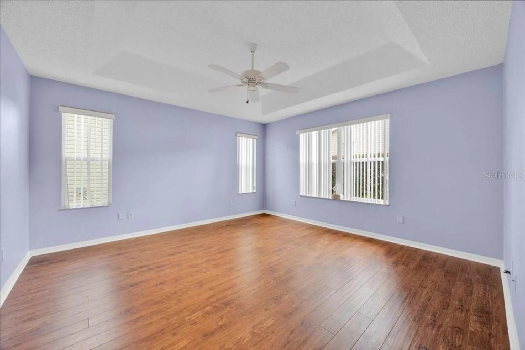 Property Slideshow image 16 of 34 | 528 carrera dr, Lady Lake, FL, 32159