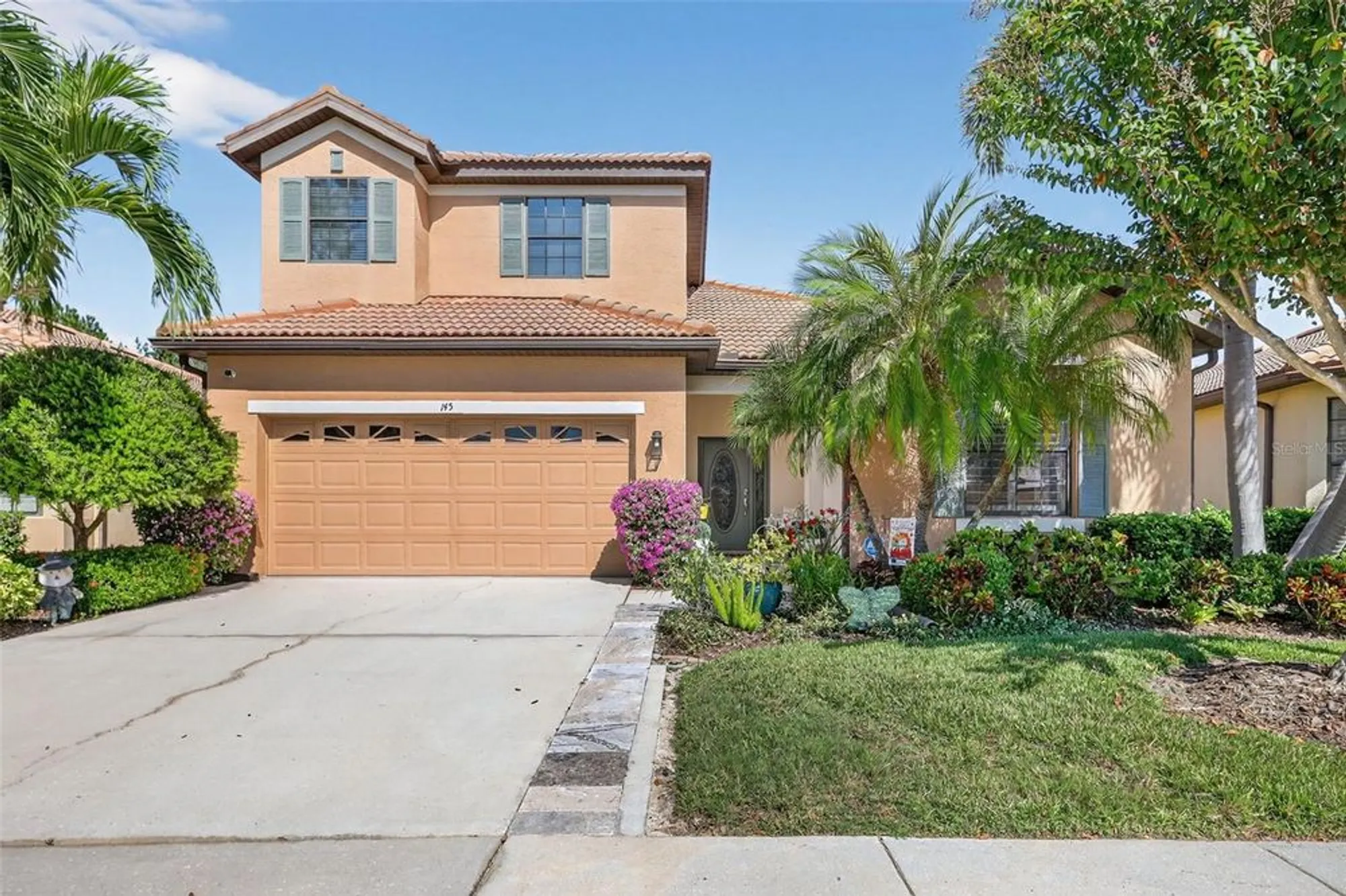 Property Slideshow image 1 of 54 | 145 silver falls dr, Apollo Beach, FL, 33572