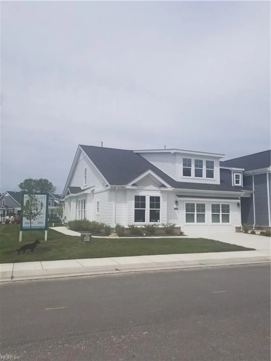 Property Slideshow image 2 of 47 | 4706 mahogany run, Chesapeake, VA, 23321