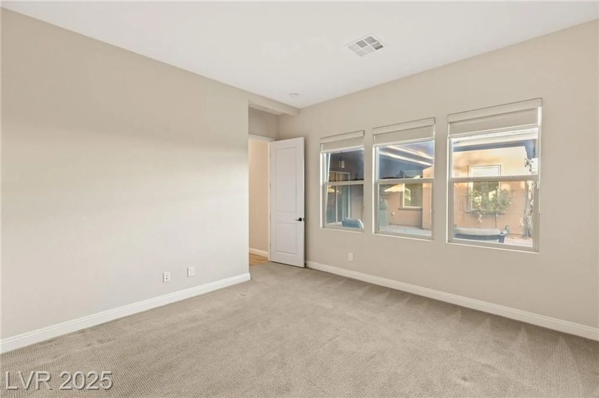 Property Slideshow image 35 of 80 | 10179 emerald sunset ct, Las Vegas, NV, 89148