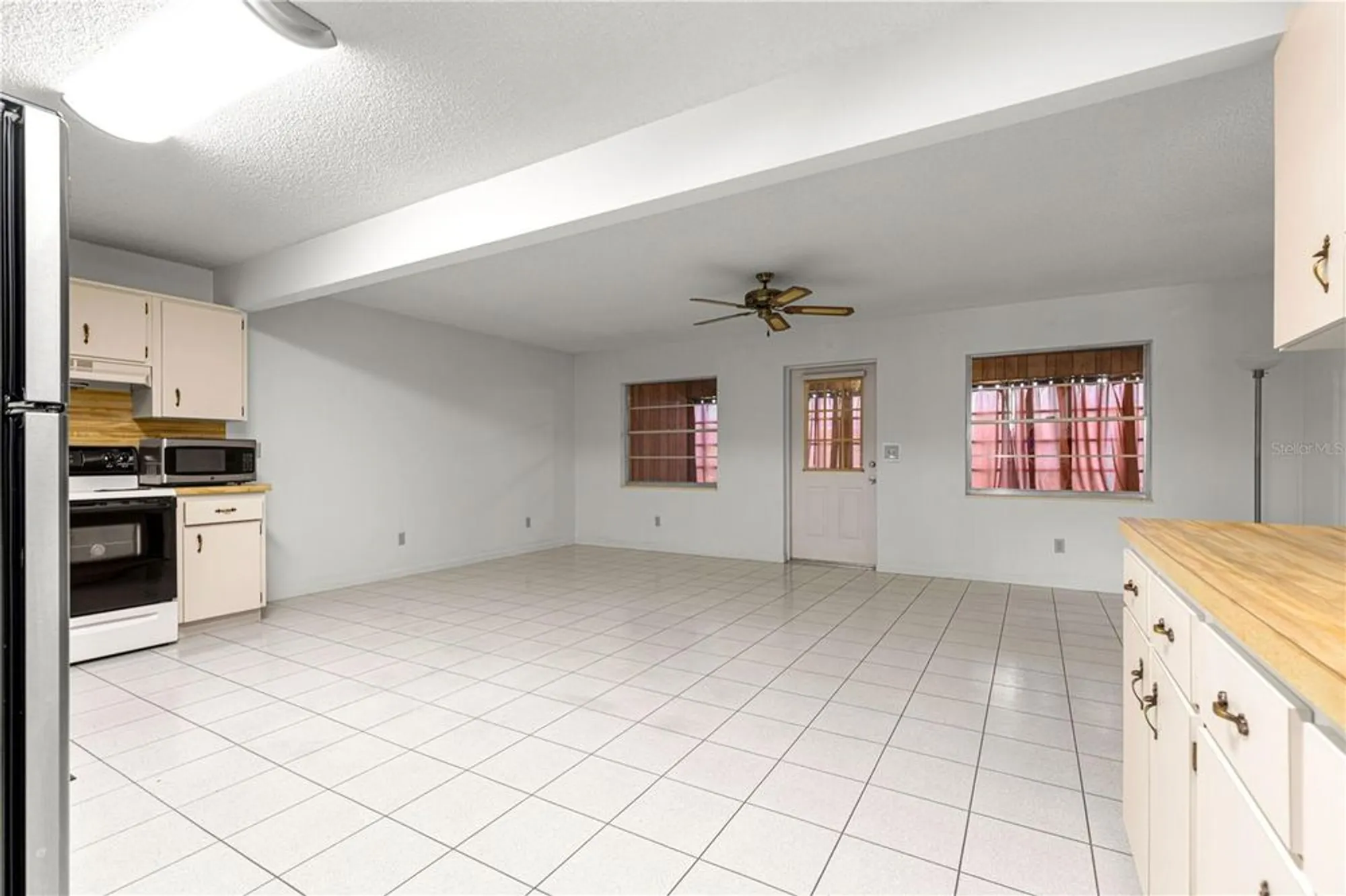 Property Slideshow image 11 of 22 | 8705 sw 95th st c, Ocala, FL, 34481