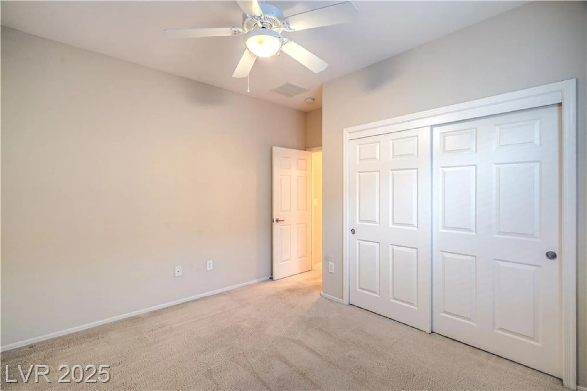 Property Slideshow image 22 of 55 | 2504 ashen light dr, Henderson, NV, 89044