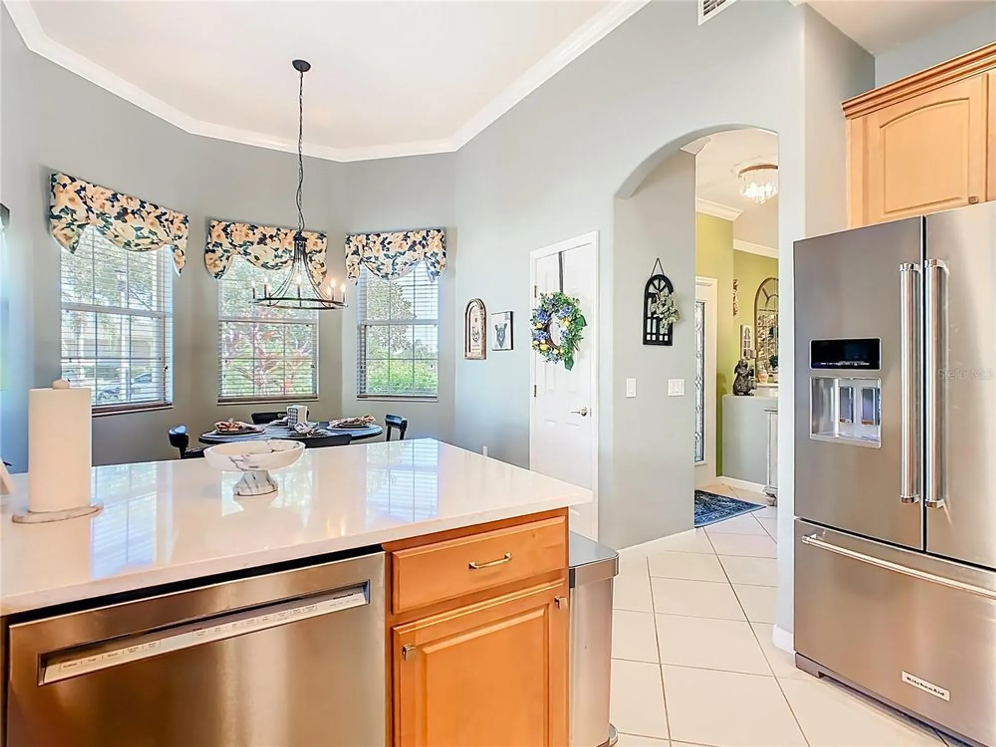 Property Slideshow image 15 of 76 | 680 portofino dr, Poinciana, FL, 34759