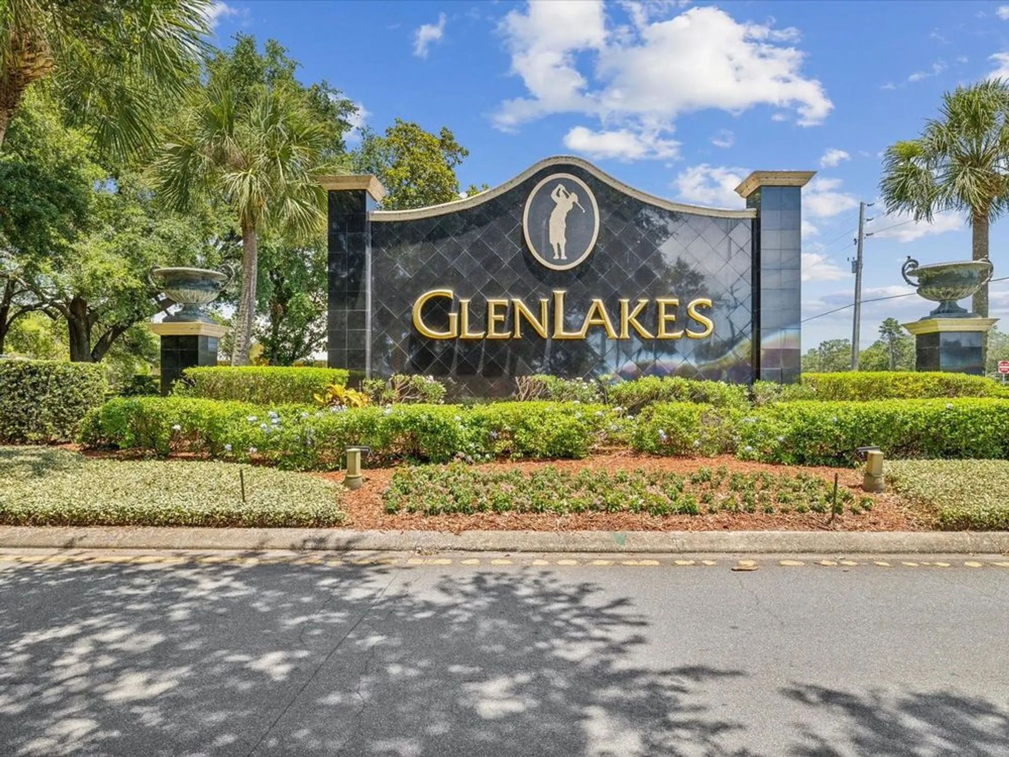 Property Slideshow image 46 of 82 | 10187 holly berry dr, Weeki Wachee, FL, 34613