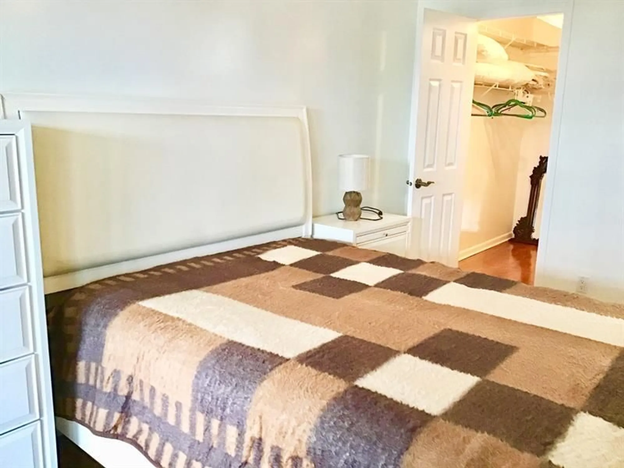 Property Slideshow image 18 of 37 | 2038 exeter c # 2038, Boca Raton, FL, 33434