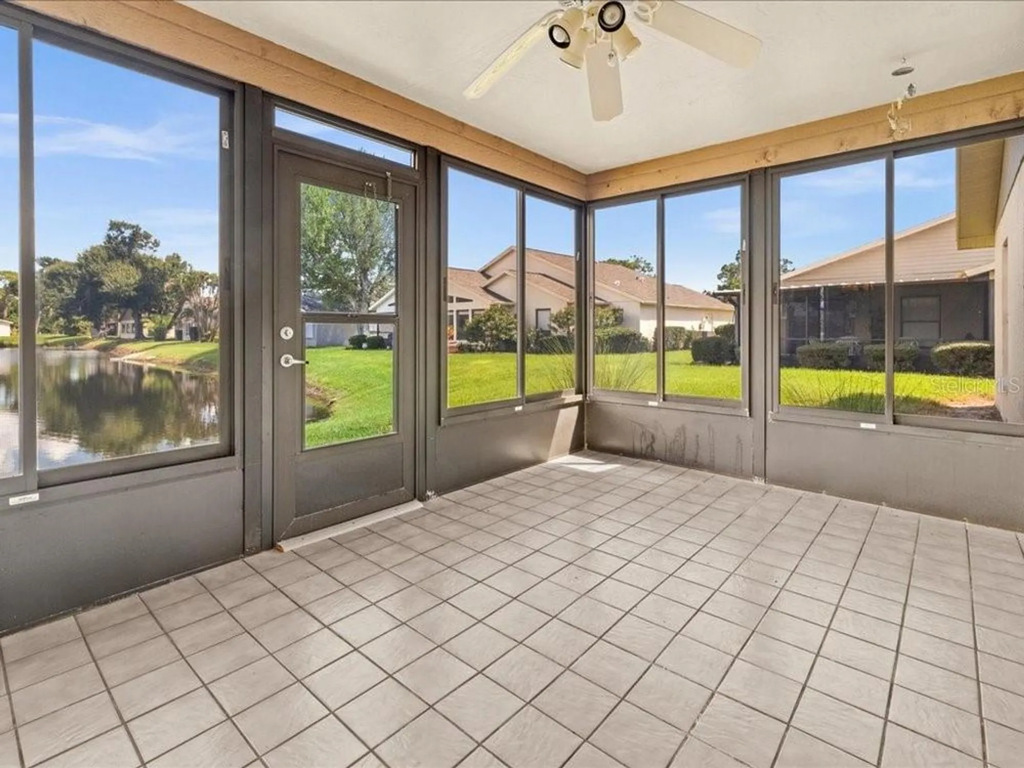 Property Slideshow image 19 of 47 | 411 cypress forest dr, Englewood, FL, 34223