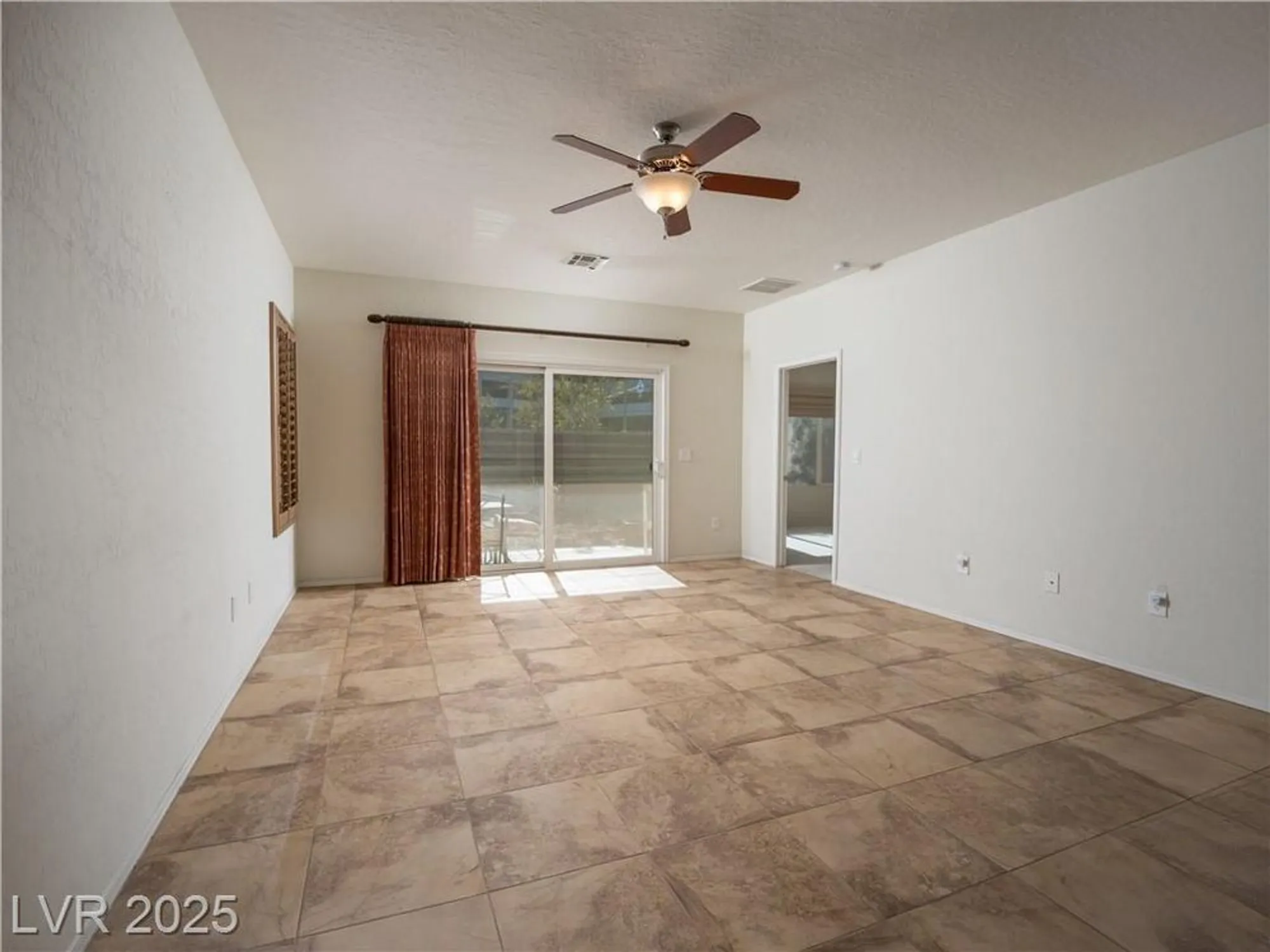 Property Slideshow image 4 of 41 | 2525 great auk ave, North Las Vegas, NV, 89084