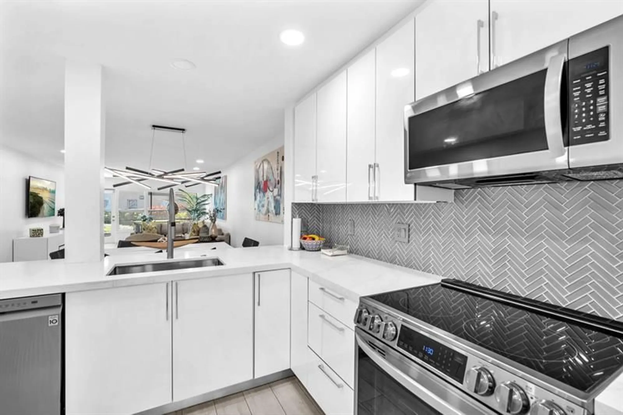 Property Slideshow image 9 of 49 | 13725 via aurora a, Delray Beach, FL, 33484