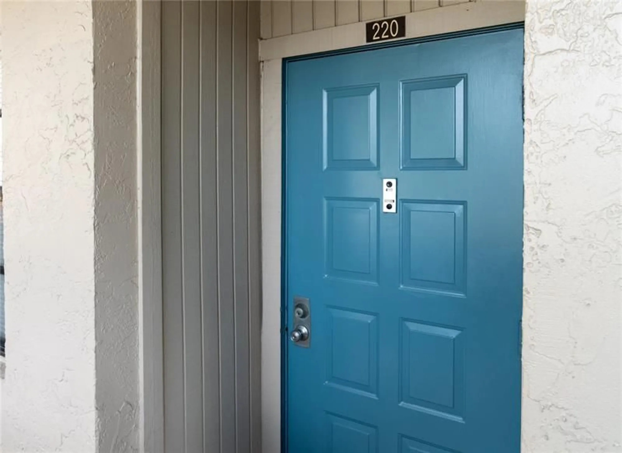 Property Slideshow image 19 of 19 | 1101 colony point cir 220, Pembroke Pines, FL, 33026