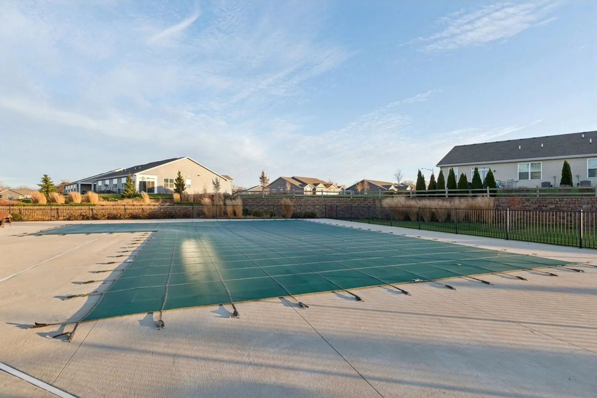 Property Slideshow image 43 of 48 | 952 darwin st, North Aurora, IL, 60542