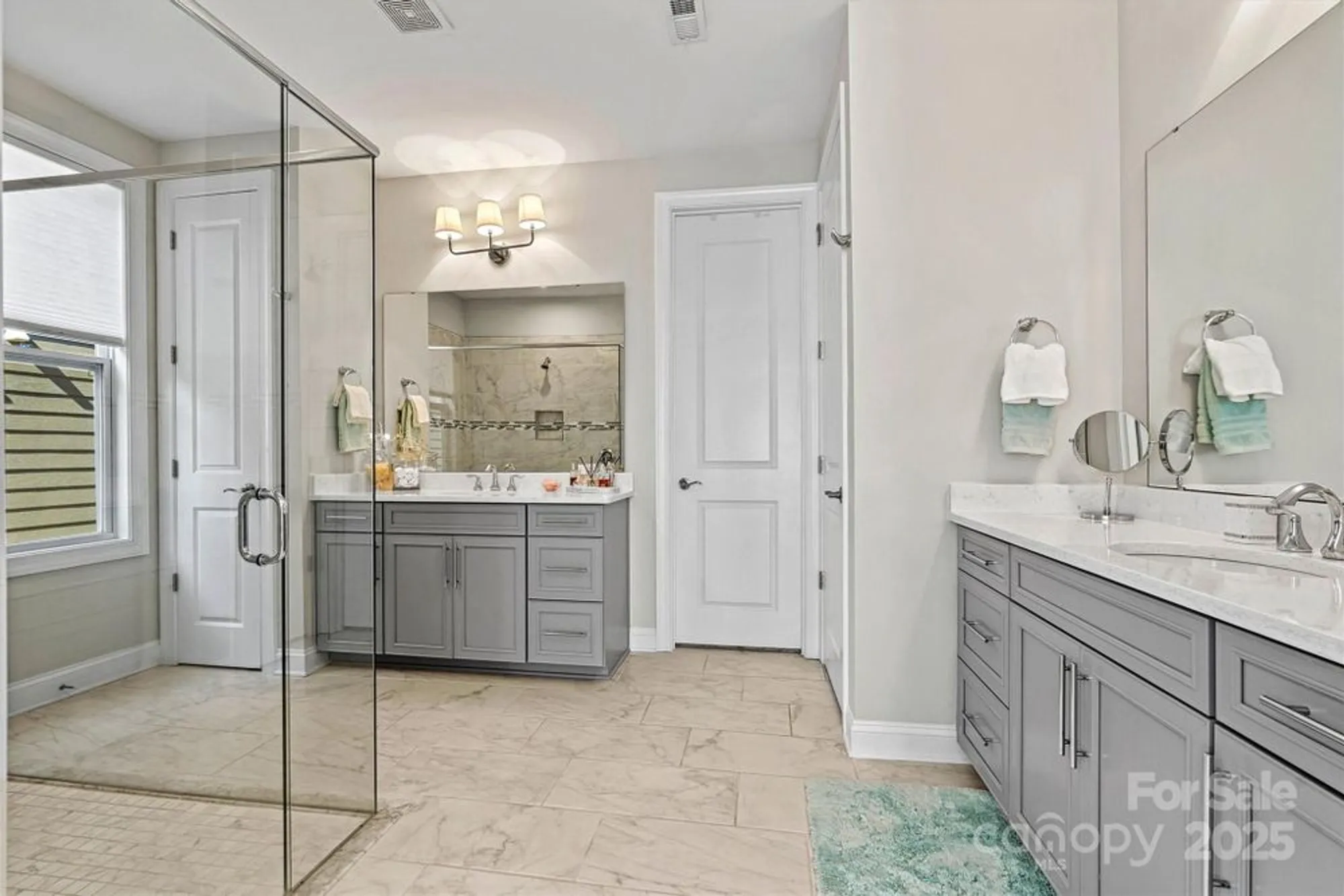 Property Slideshow image 22 of 48 | 12508 old iron ln, Charlotte, NC, 28215