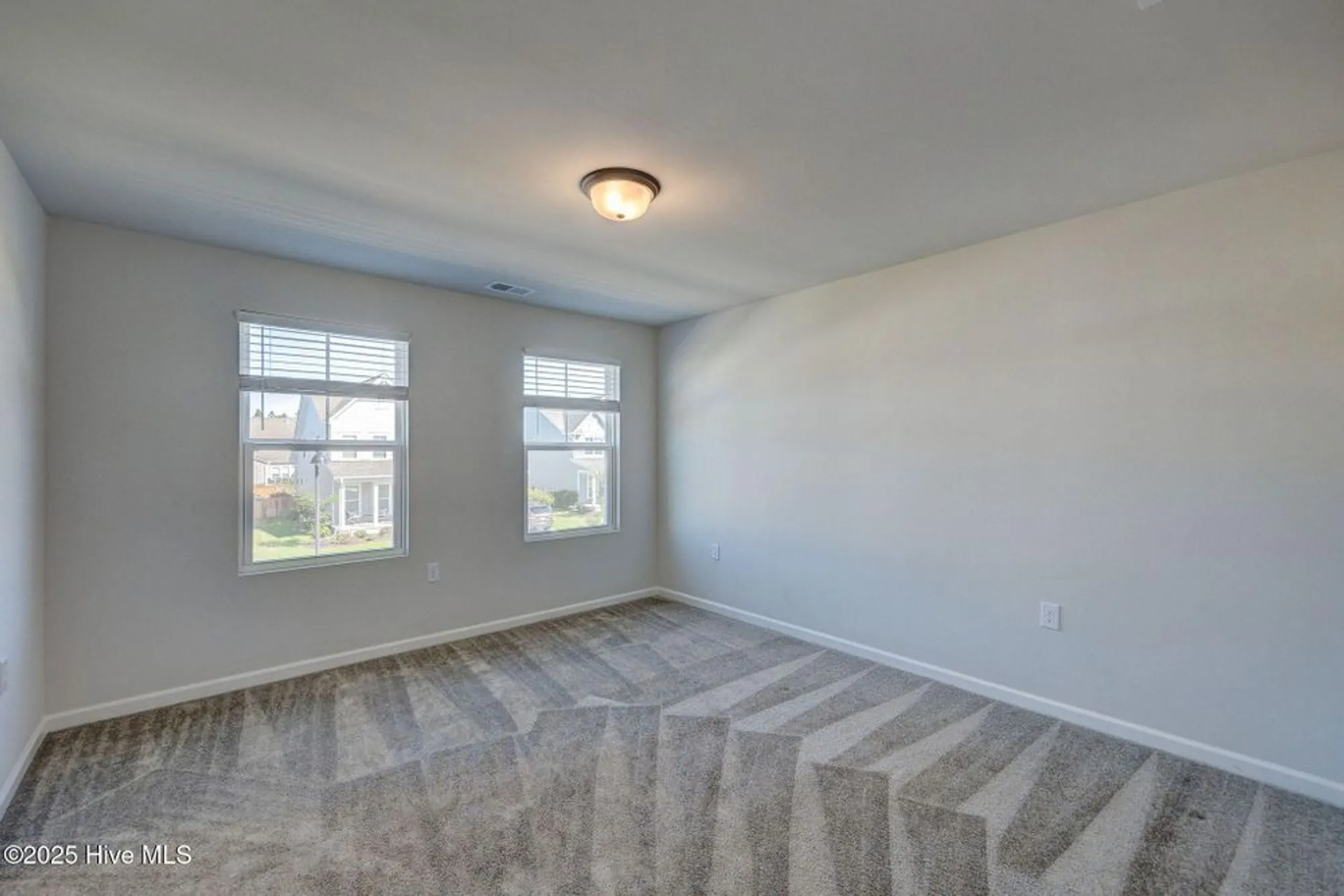 Property Slideshow image 27 of 39 | 1369 trisail ter, Wilmington, NC, 28412